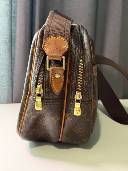 Pre-owned Authentic Louis Vuitton Reporter PM Monogram Shoulder / Crossbody Bag