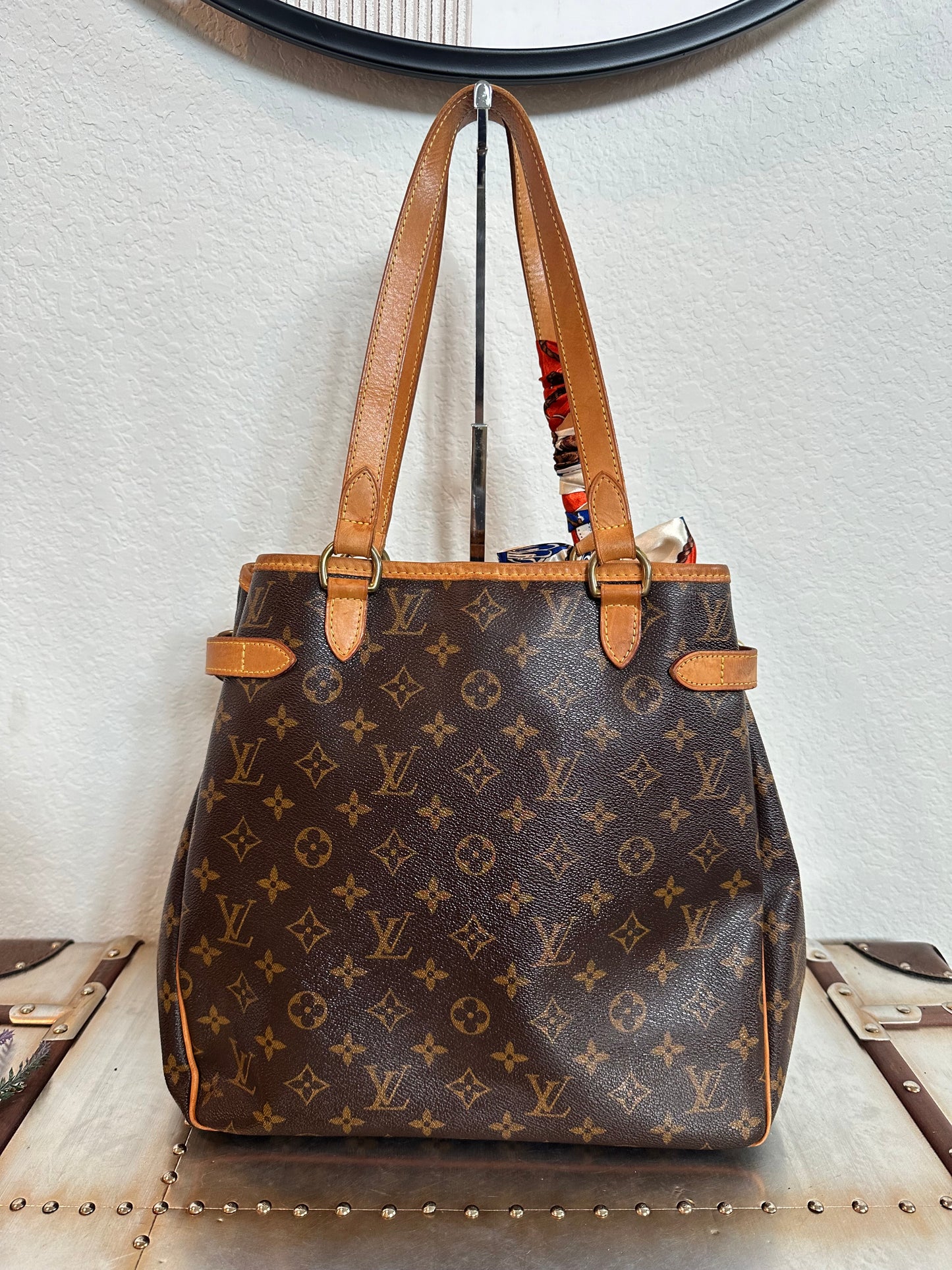 Pre-owned Authentic Louis Vuitton Batignolles Vertical Monogram Shoulder Bag