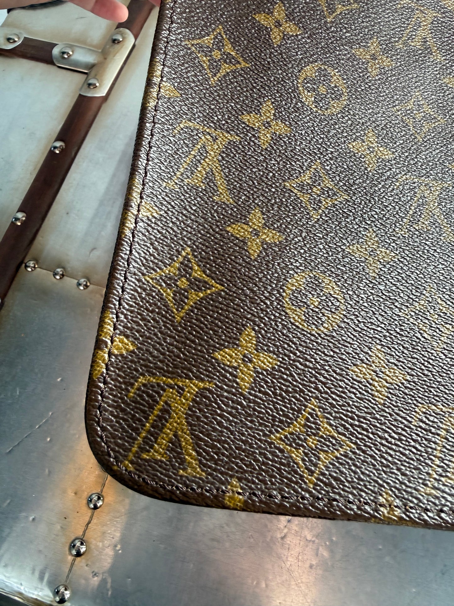 Pre-owned Louis Vuitton Cartouchiere GM Monogram Shoulder / Crossbody Bag