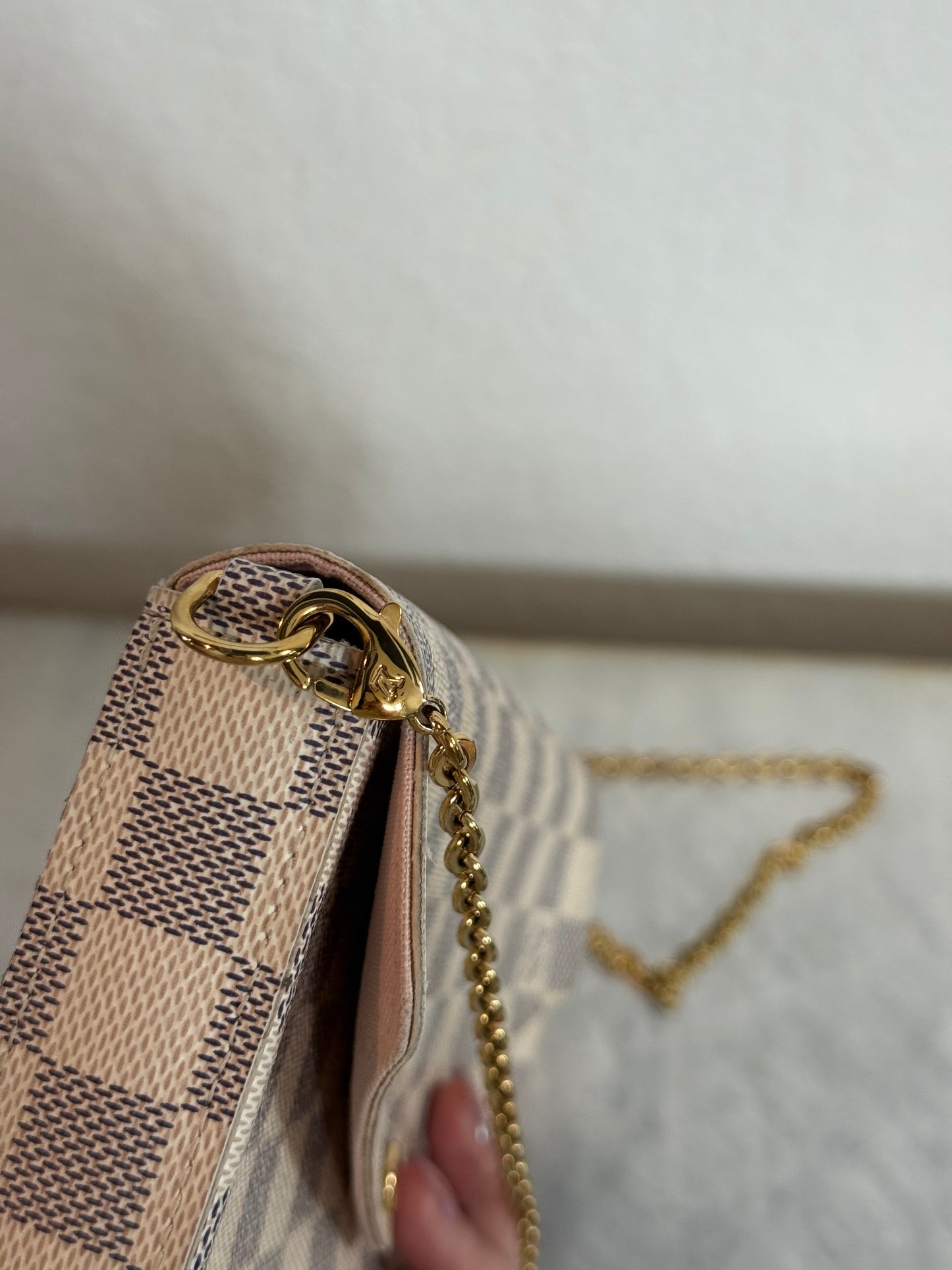 Pre-owned Authentic Louis Vuitton Felicie Pochette Monogram Crossbody Bag