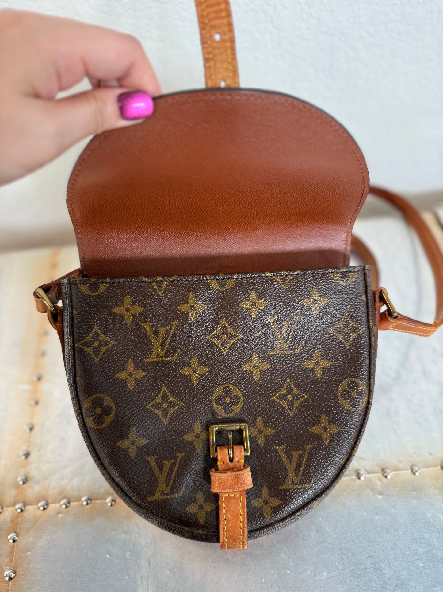 Pre-owned Authentic Louis Vuitton Chantilly PM Monogram Crossbody Bag