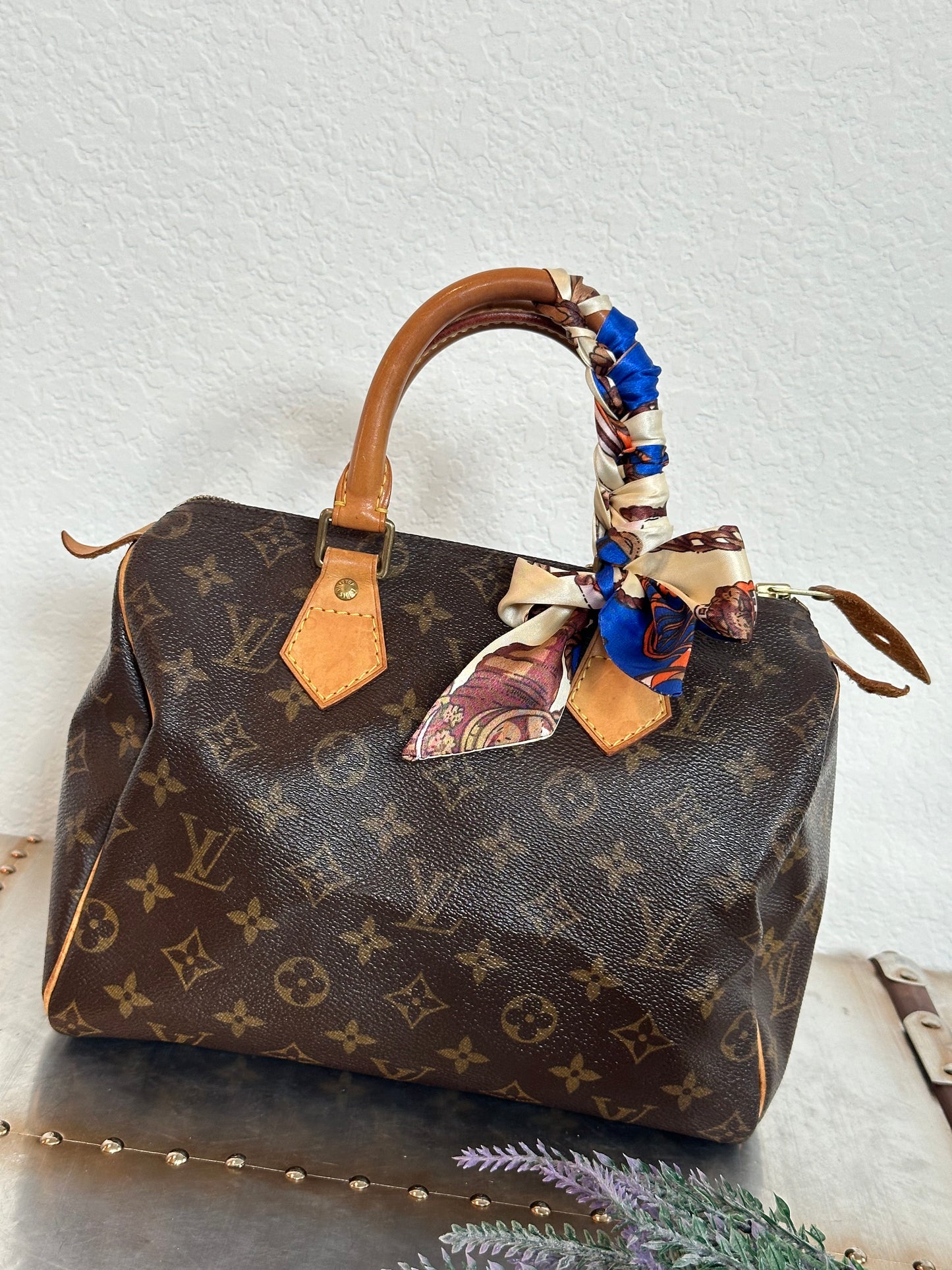 Pre-owned Authentic Louis Vuitton Speedy 25 Monogram Handbag