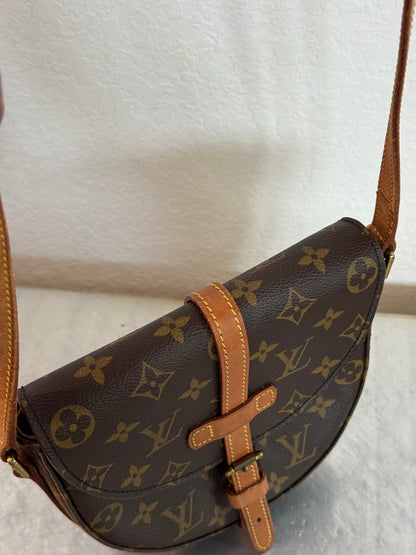 Pre-owned Authentic Louis Vuitton Chantilly PM Monogram Crossbody Bag