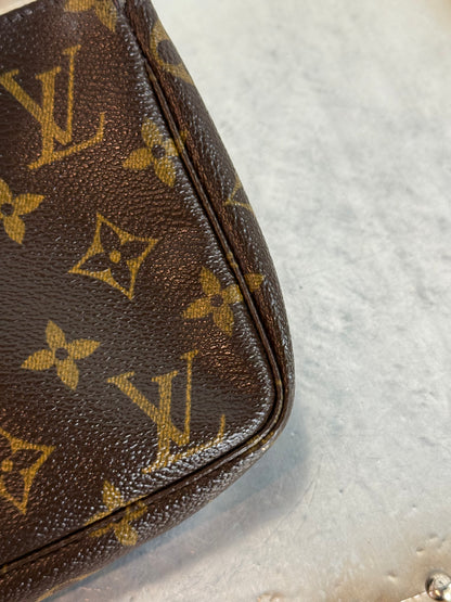 Pre-owned Authentic Louis Vuitton Pochette Accessoires Monogram Shoulder / Handbag