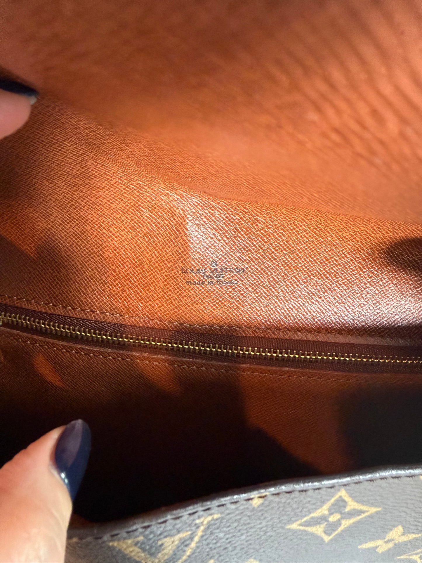 Pre-owned Authentic Louis Vuitton Saint Cloud GM Monogram Crossbody Bag