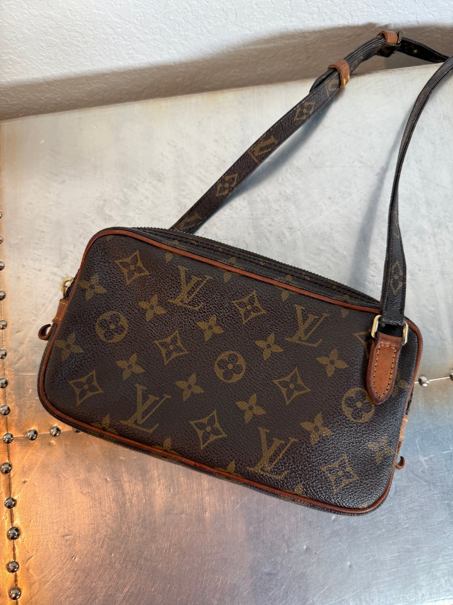 Pre-owned Authentic Louis Vuitton Marly Bandouliere Monogram Crossbody Bag