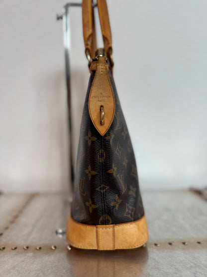Pre-owned Authentic Louis Vuitton Lockit PM Monogram Handbag