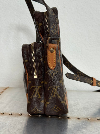 Pre-owned Authentic Louis Vuitton Amazon Monogram Crossbody Bag