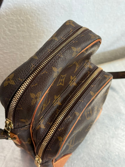 Pre-owned Authentic Louis Vuitton Amazon Monogram Crossbody Bag