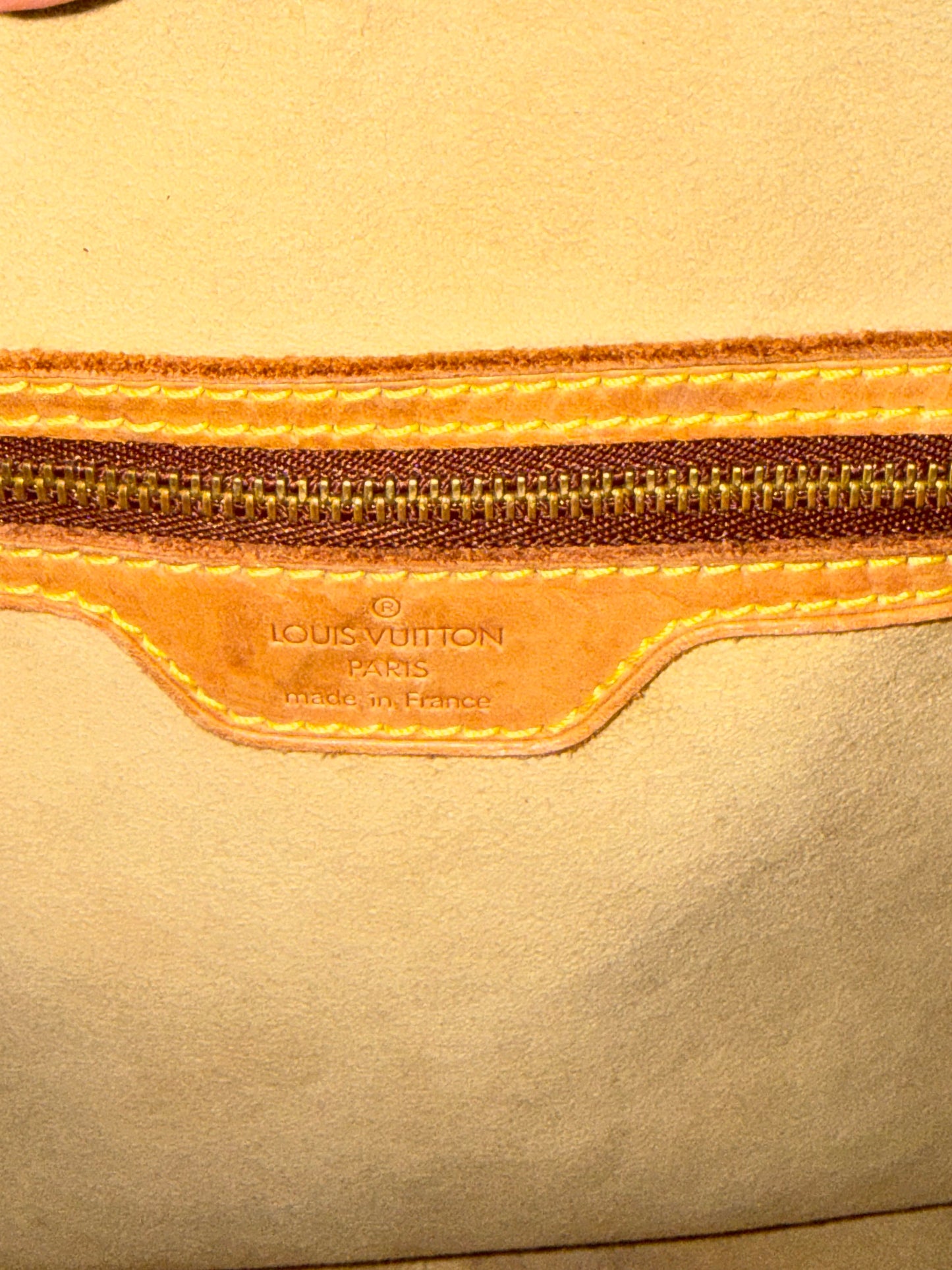 Pre-owned Authentic Louis Vuitton Looping GM Monogram Shoulder Bag