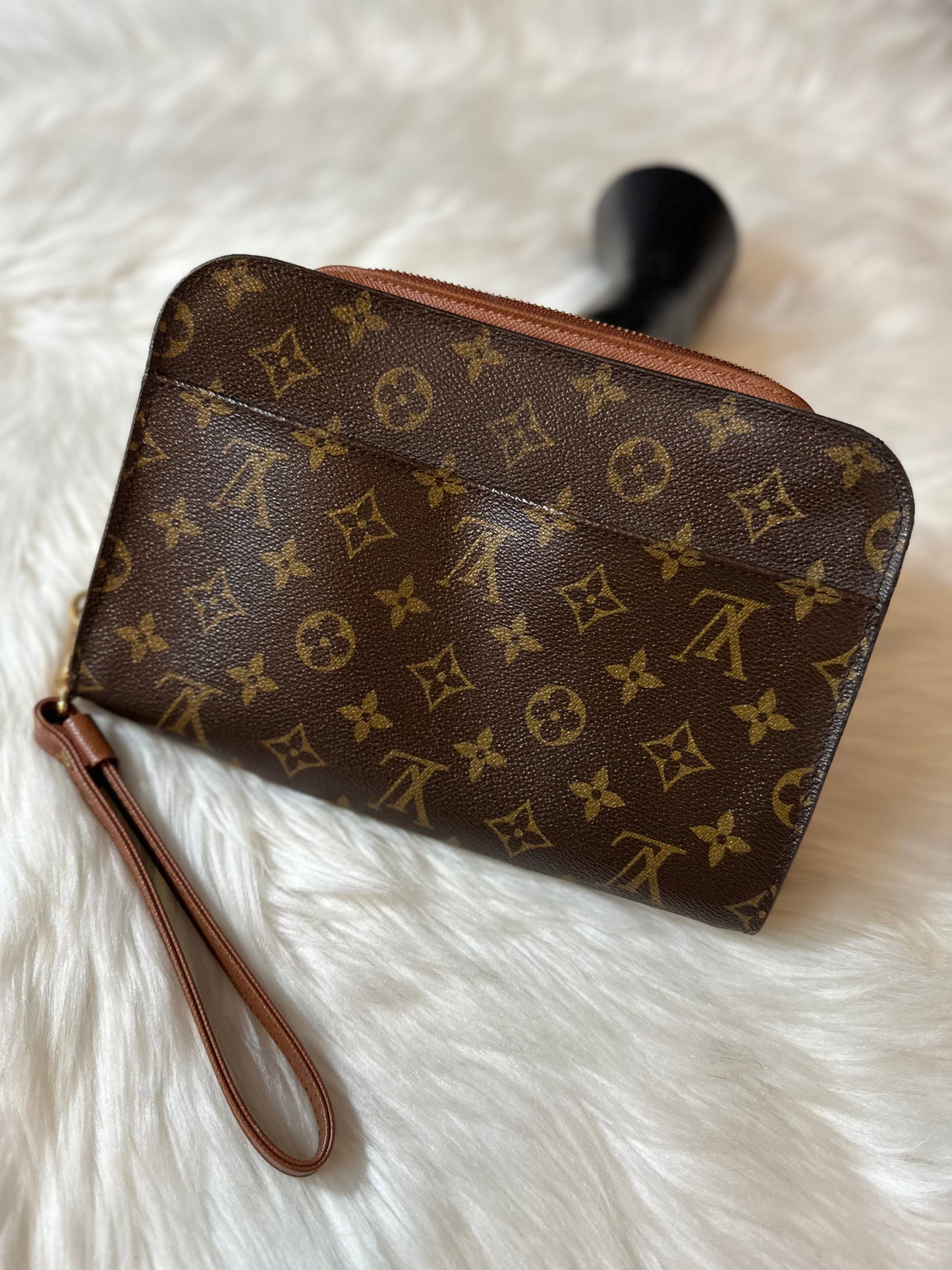 Pre-owned Authentic Louis Vuitton Monogram Orsay Clutch Handbag