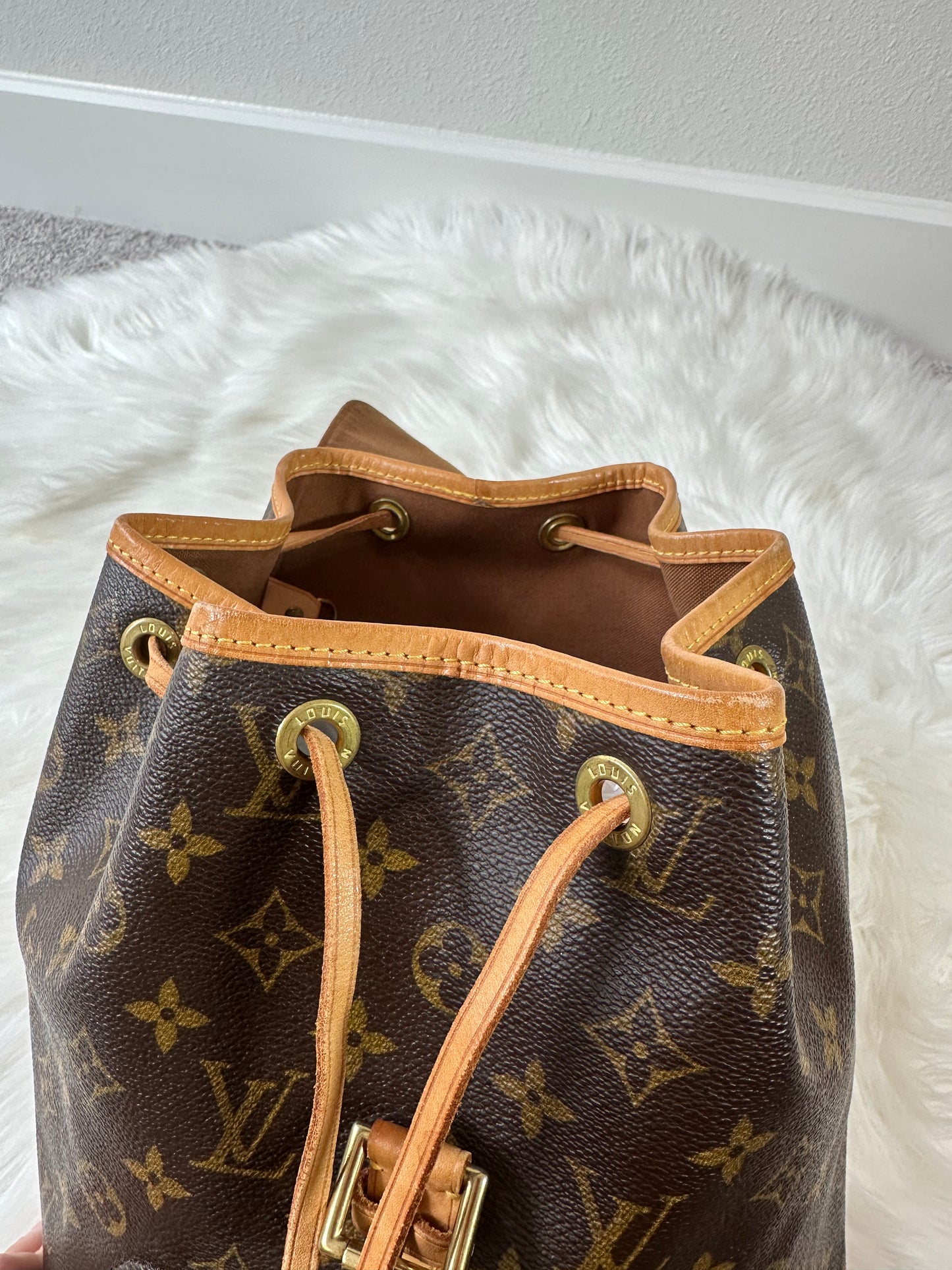 Pre-owned Authentic Louis Vuitton Montsouris MM Monogram Backpack