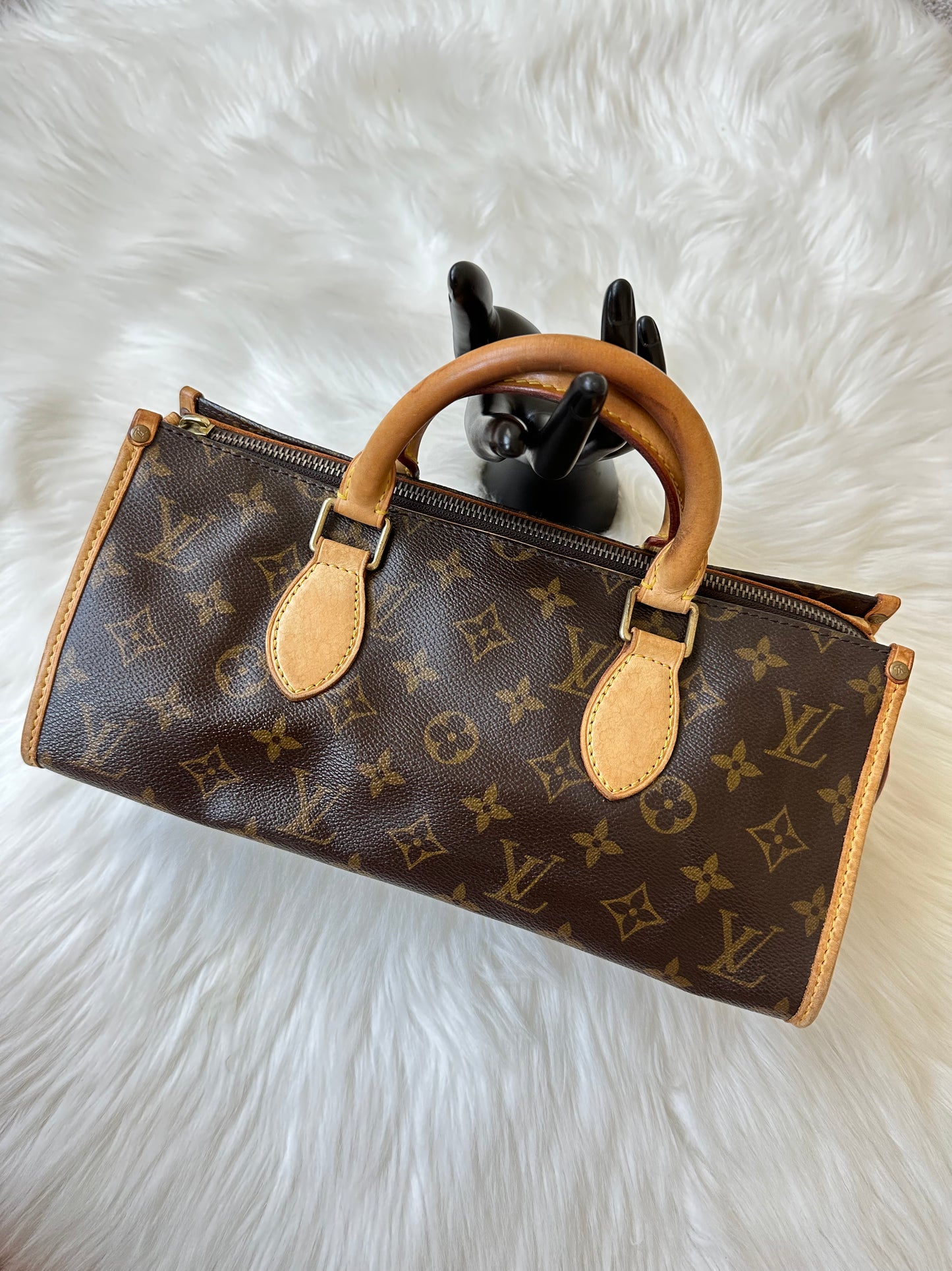 Pre-owned Authentic Louis Vuitton Popincourt Monogram Handbag