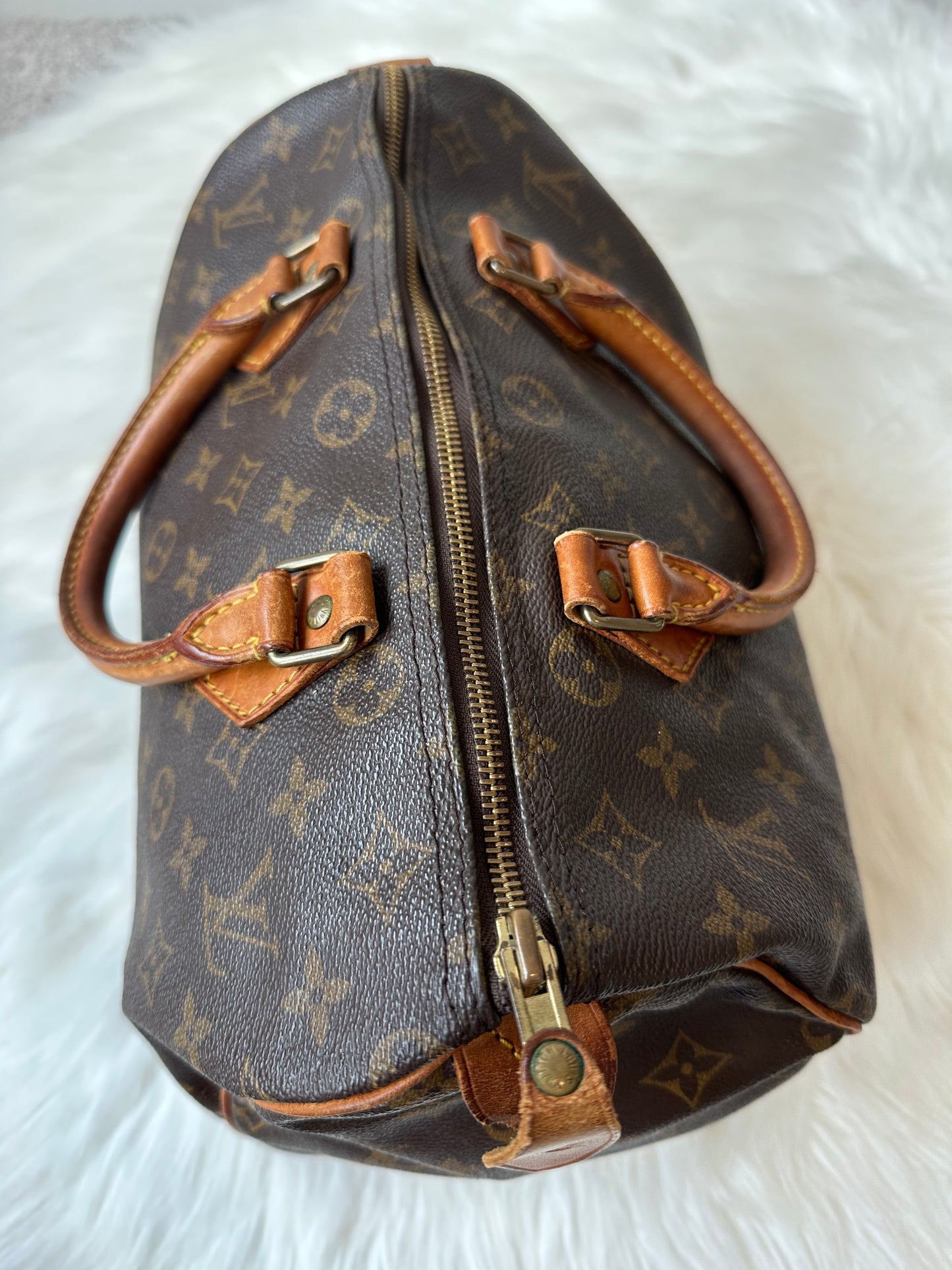 Pre-owned Authentic Louis Vuitton Speedy 30 Monogram Handbag