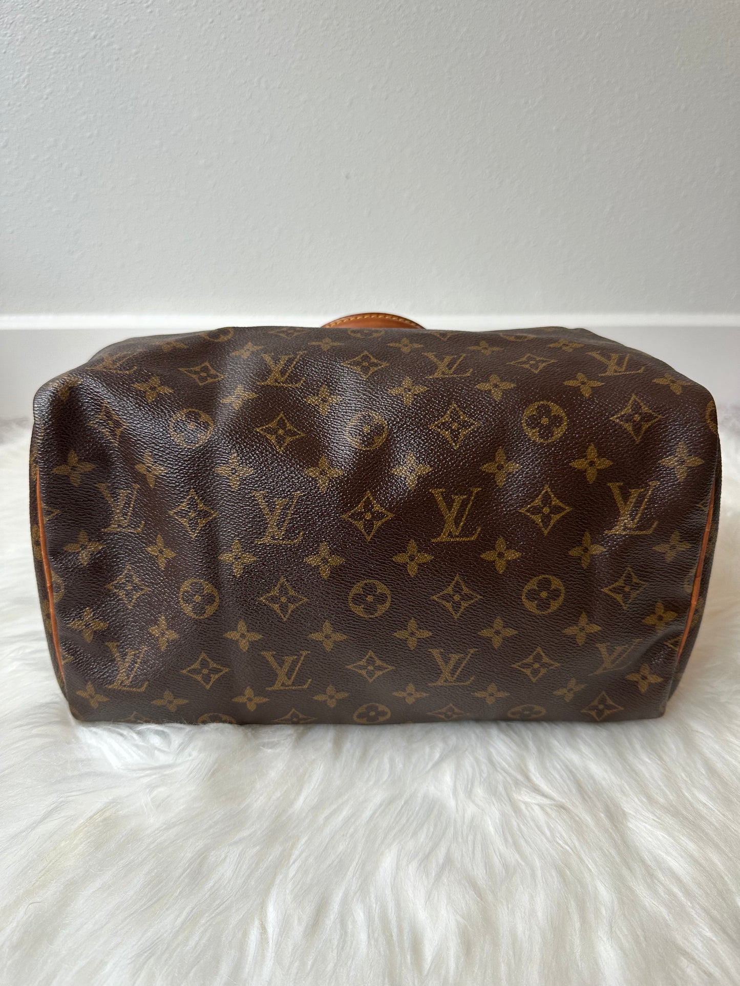 Pre-owned Authentic Louis Vuitton Speedy 30 Monogram Handbag