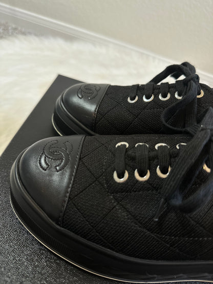 Pre-owned Authentic CHANEL Fabric Quilted Lambskin Cap Toe Lace Up Sneakers / Shoes