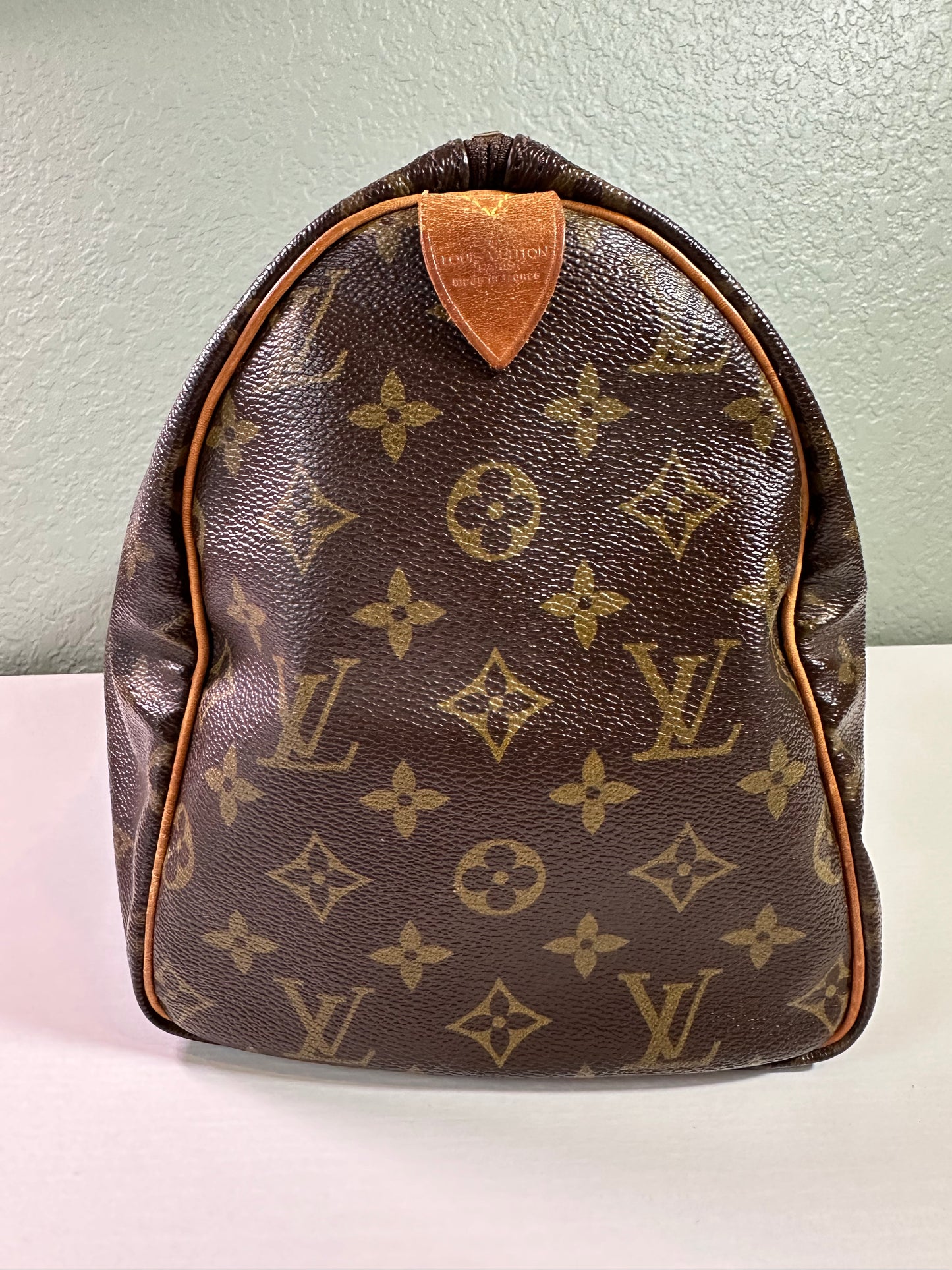 Pre-owned Authentic Louis Vuitton Speedy 30 Monogram Handbag