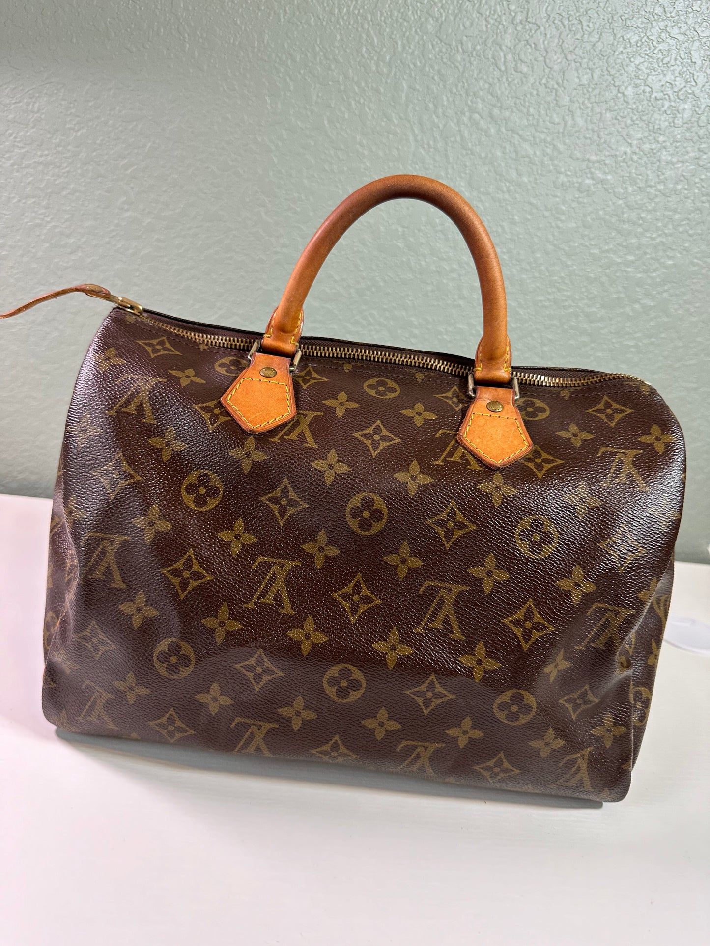 Pre-owned Authentic Louis Vuitton Speedy 30 Monogram Handbag