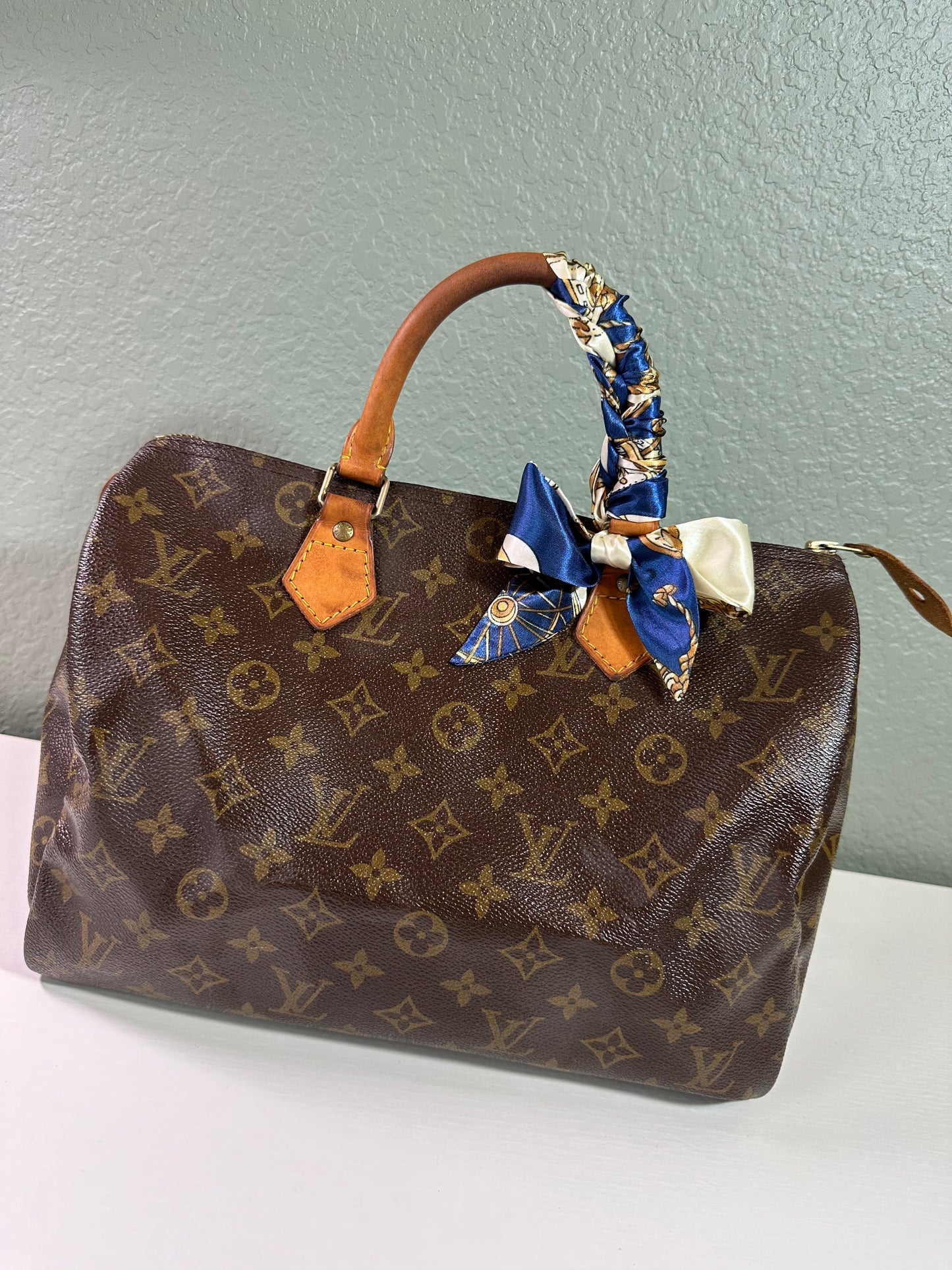 Pre-owned Authentic Louis Vuitton Speedy 30 Monogram Handbag