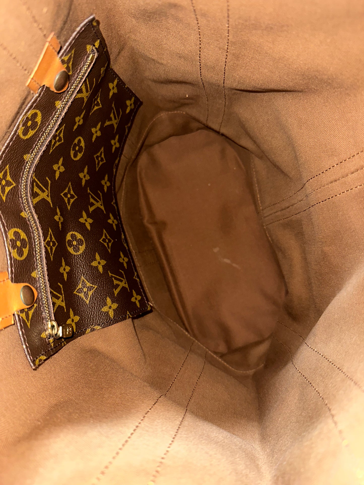 Pre-owned Authentic Louis Vuitton Randonee GM Monogram Backpack