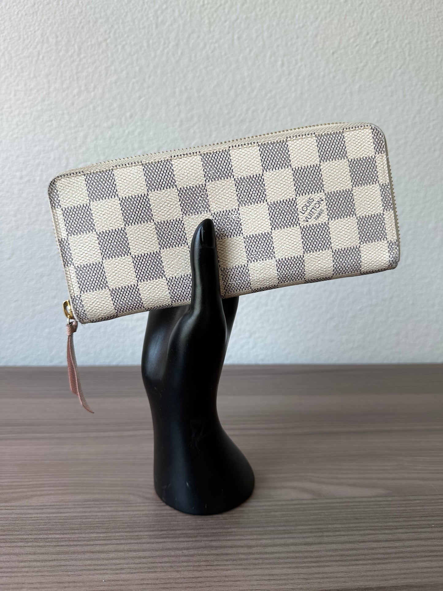 Pre-owned Authentic Louis Vuitton Damier Azur Clemence Zippy Long Wallet