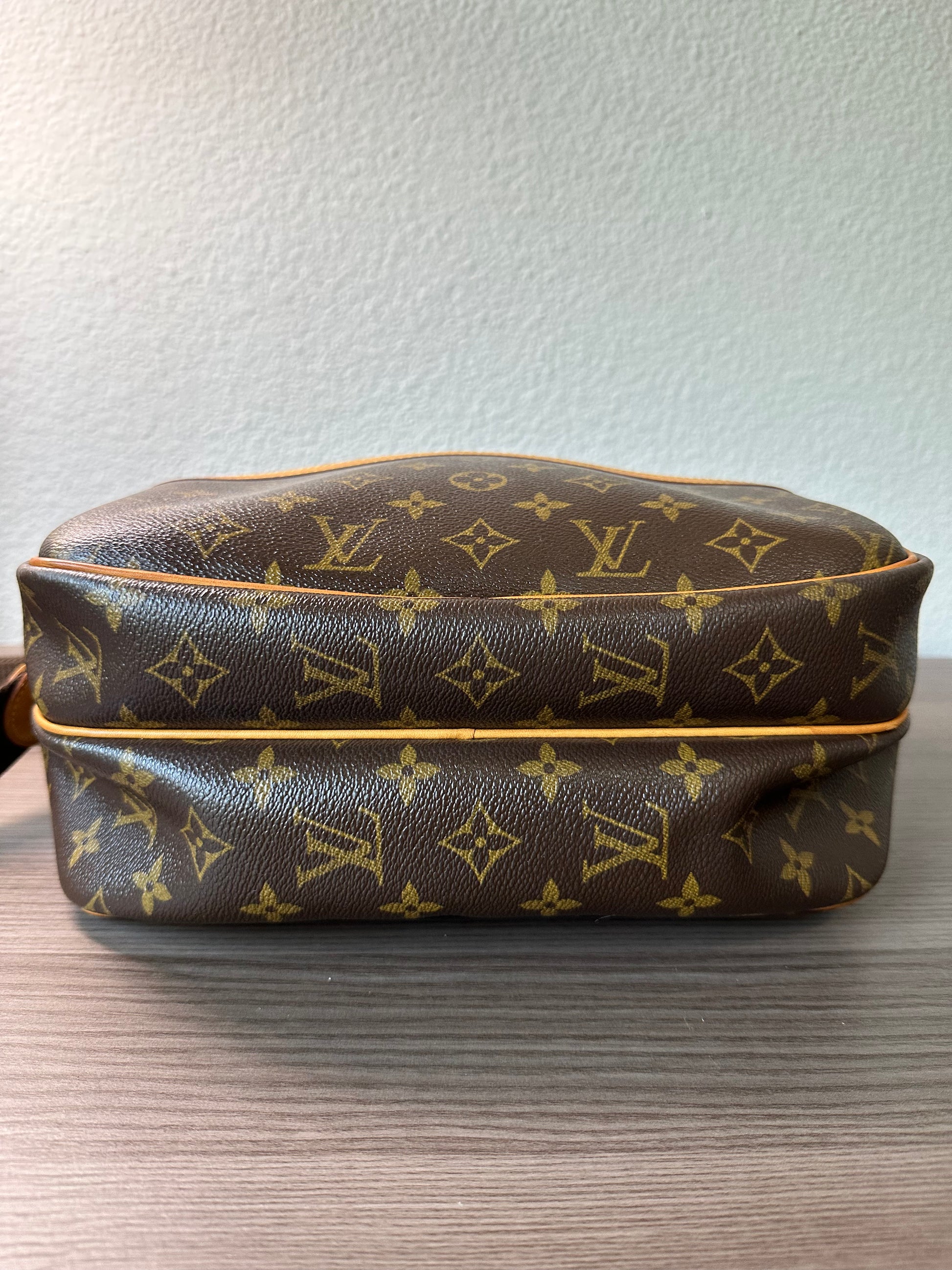Pre-Owned Louis Vuitton Reporter Monogram PM Brown 