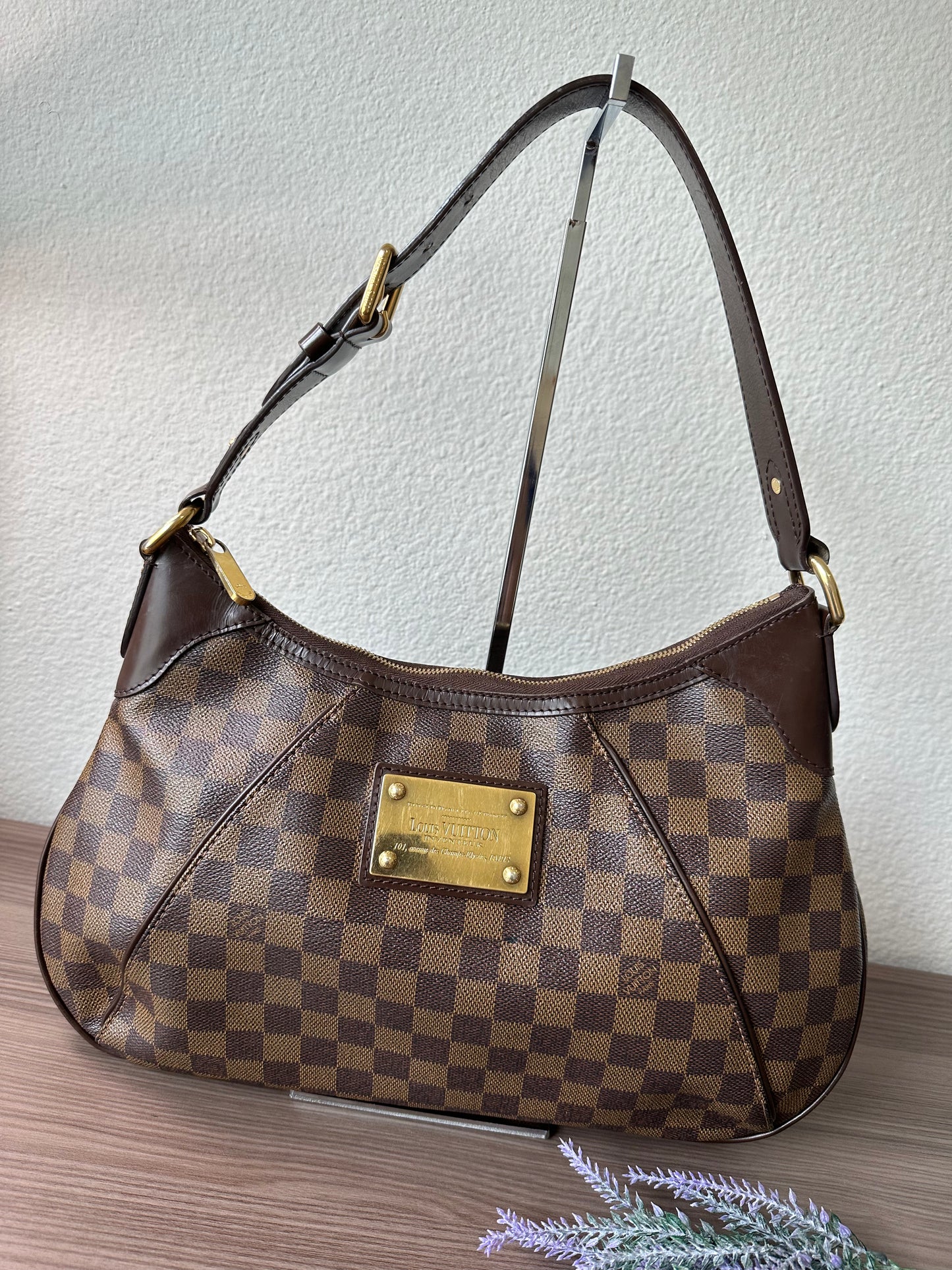 Pre-owned Authentic Louis Vuitton Thames GM Damier Ebene Shoulder Bag