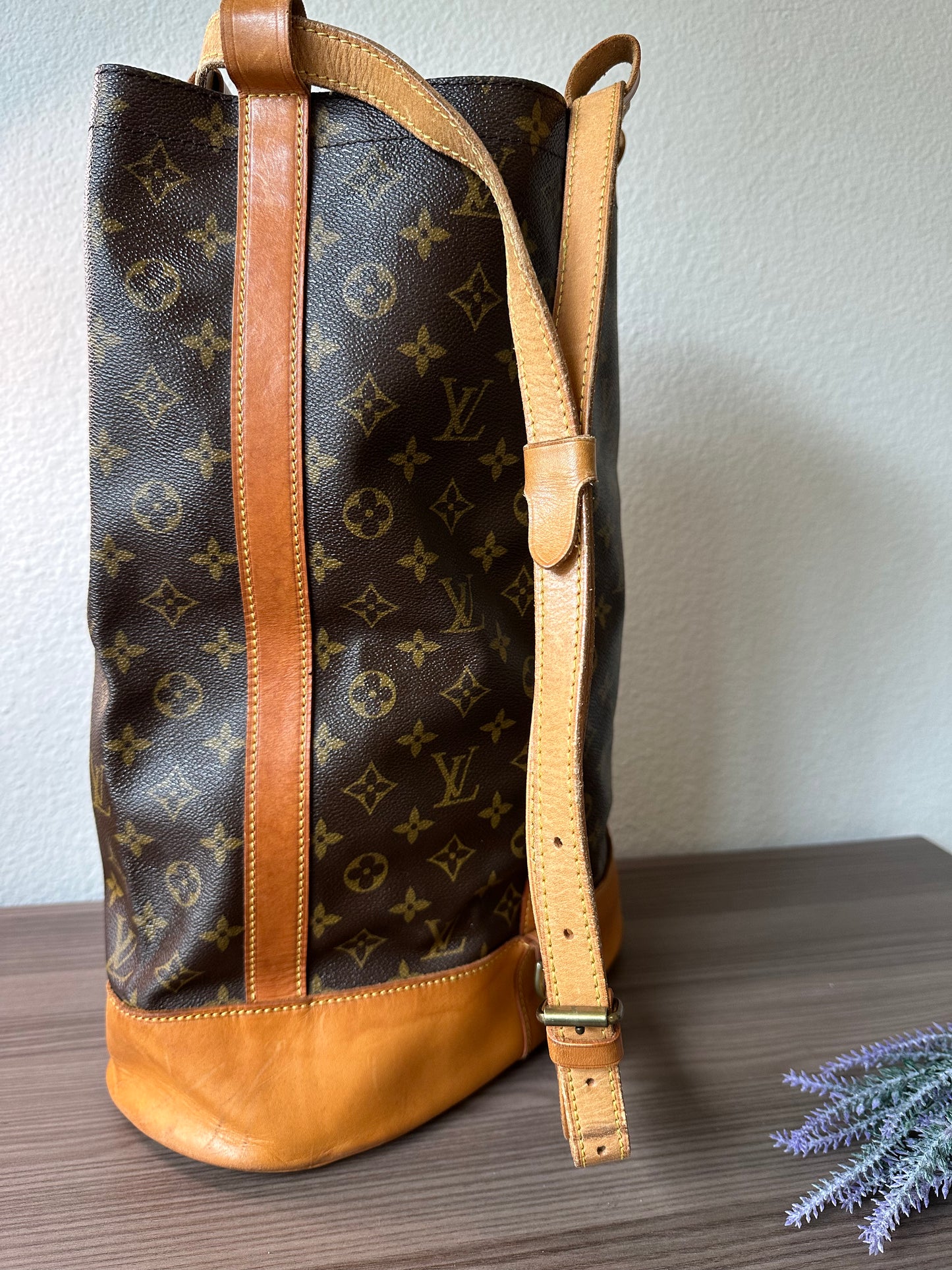 Pre-owned Authentic Louis Vuitton Randonee GM Monogram Backpack