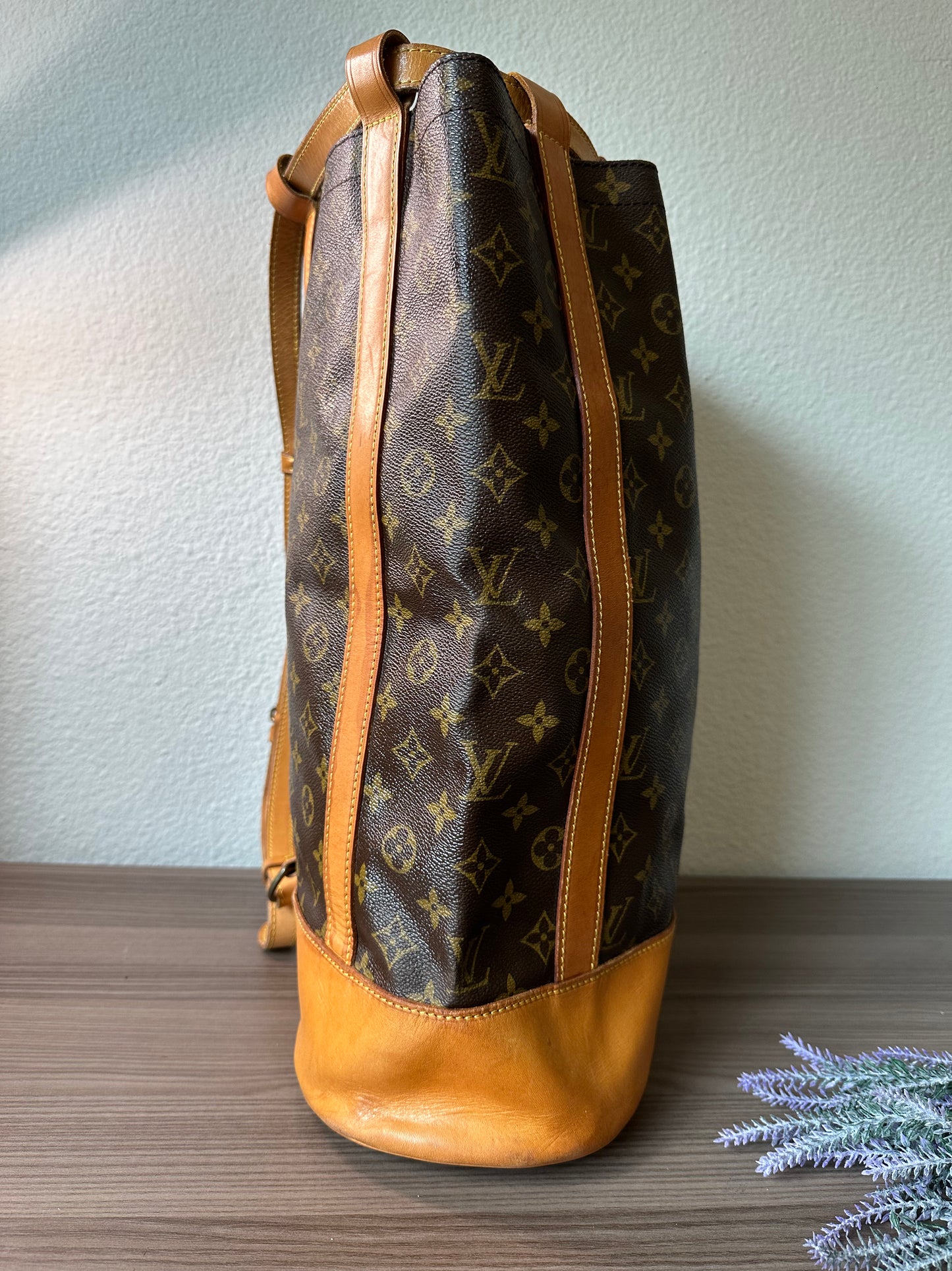 Pre-owned Authentic Louis Vuitton Randonee GM Monogram Backpack