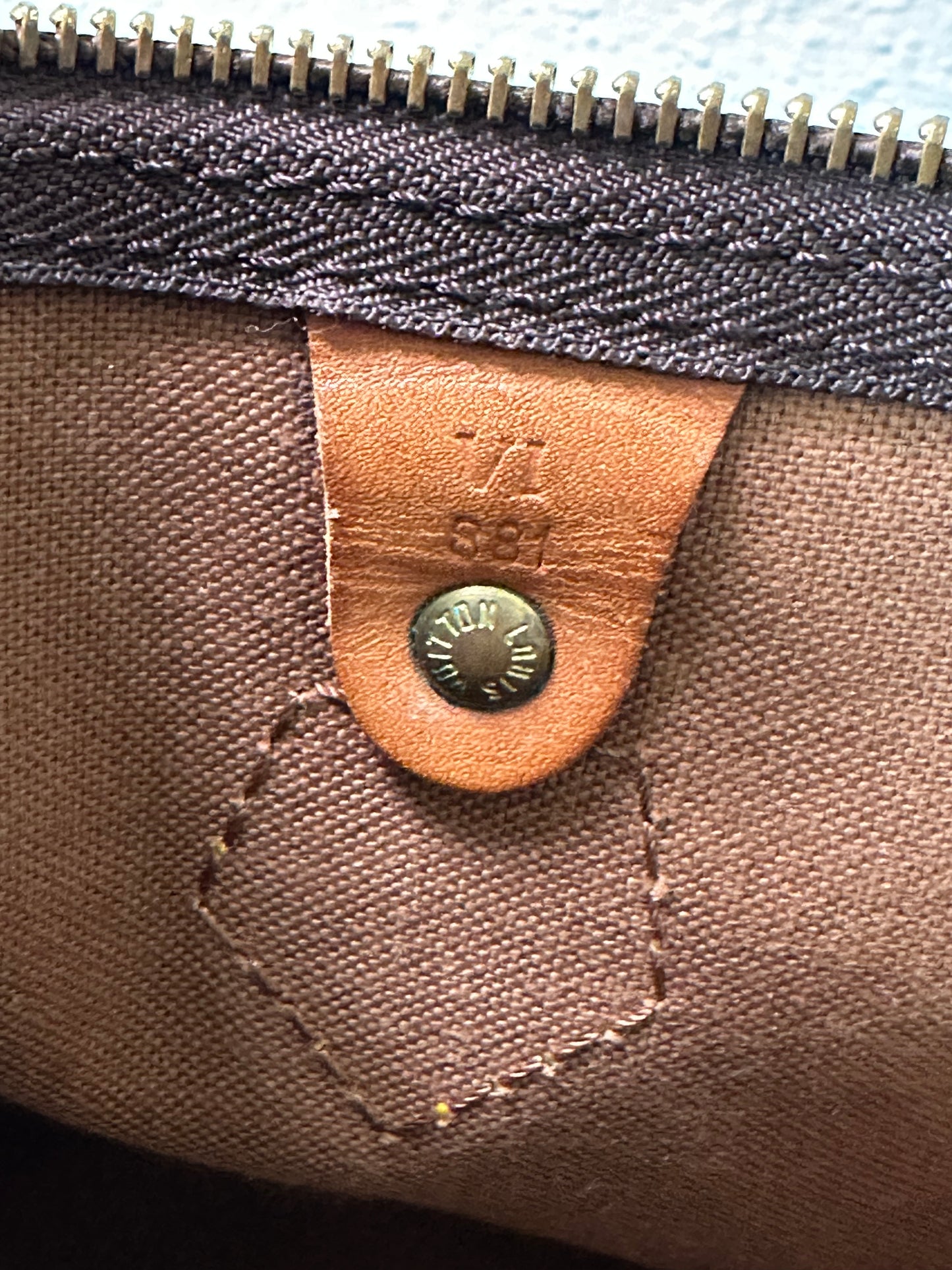 Pre-owned Louis Vuitton Speedy 35 Monogram Handbag