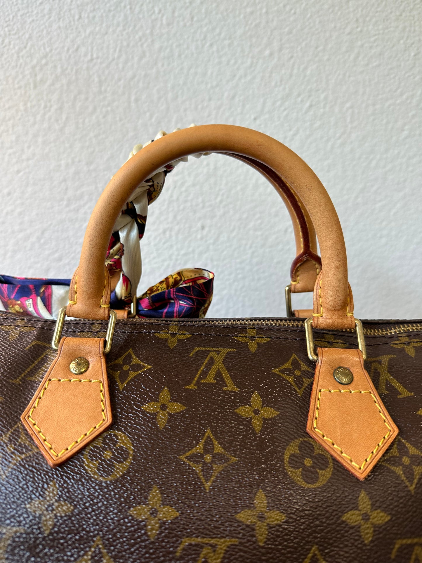 Pre-owned Louis Vuitton Speedy 40 Monogram Handbag