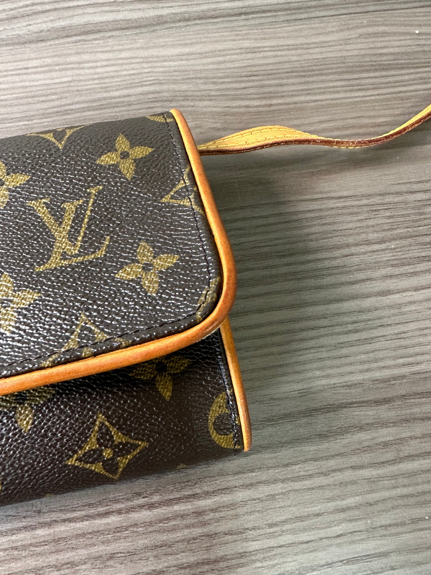 Pre-owned Authentic Louis Vuitton Pochette Twin GM Monogram Shoulder Bag