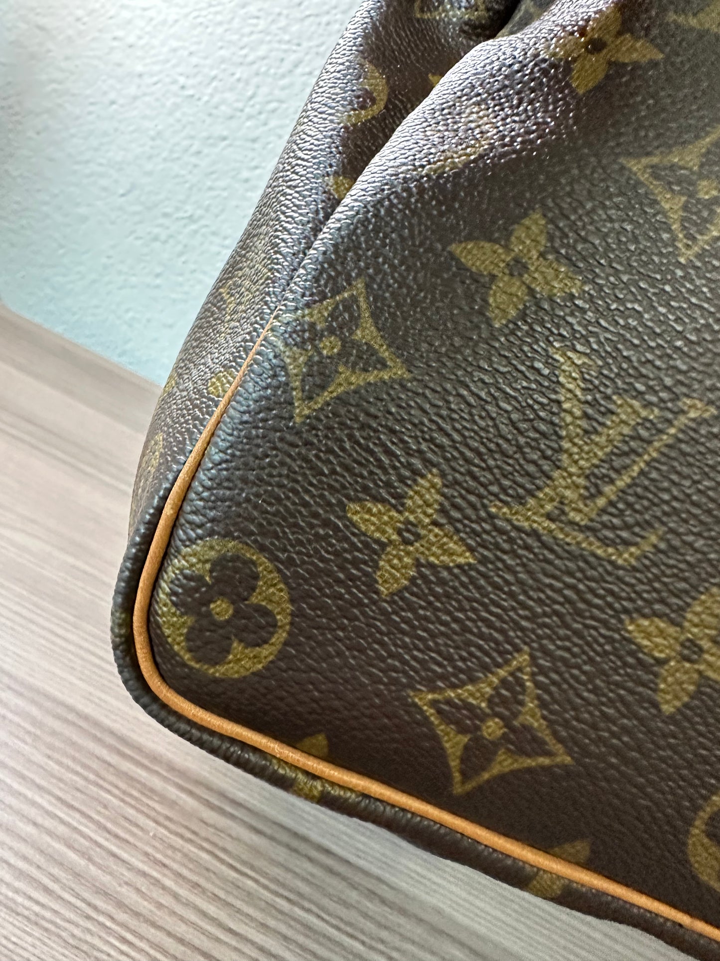 Pre-owned Louis Vuitton Speedy 35 Monogram Handbag