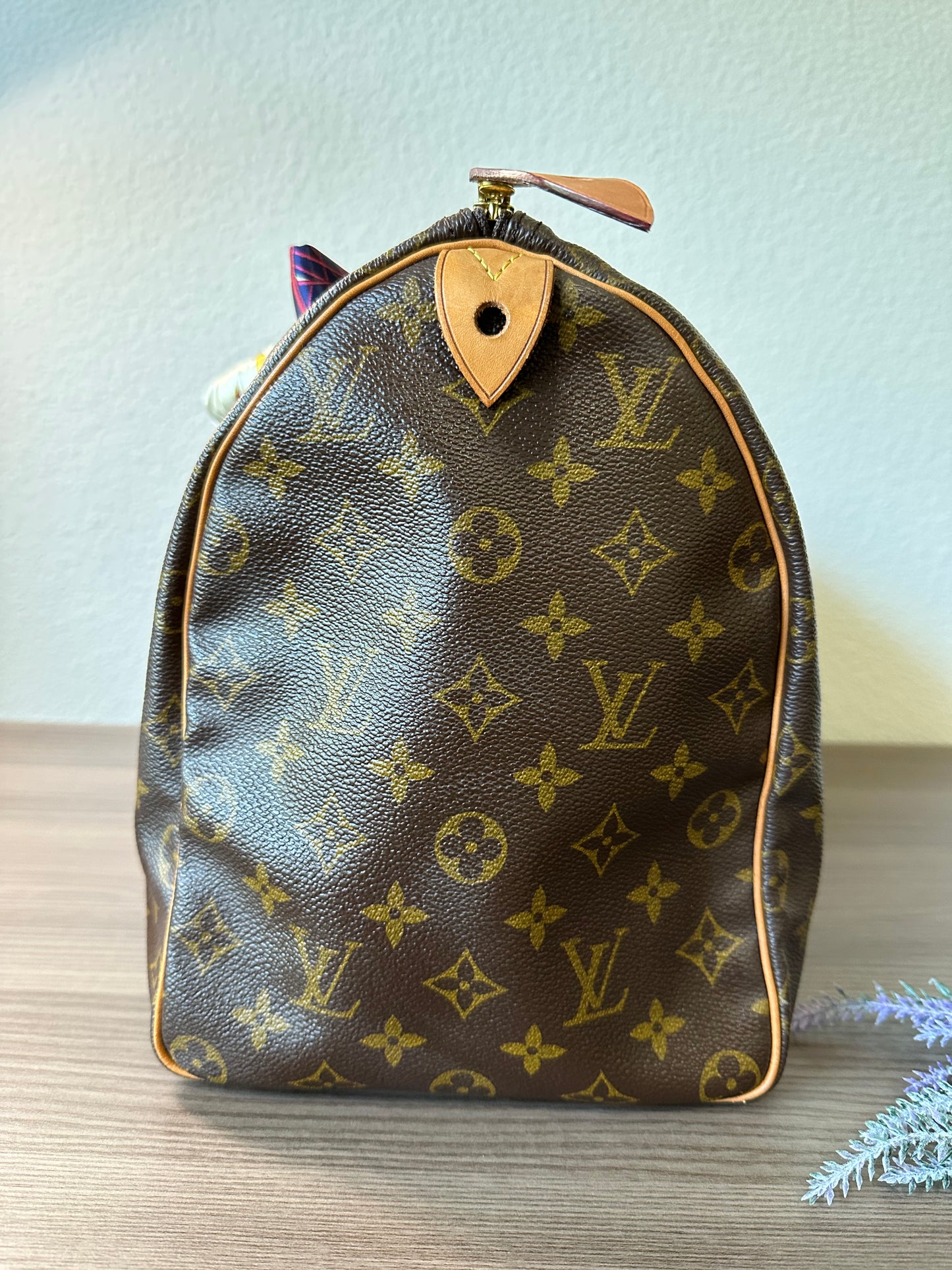 Pre-owned Louis Vuitton Speedy 40 Monogram Handbag