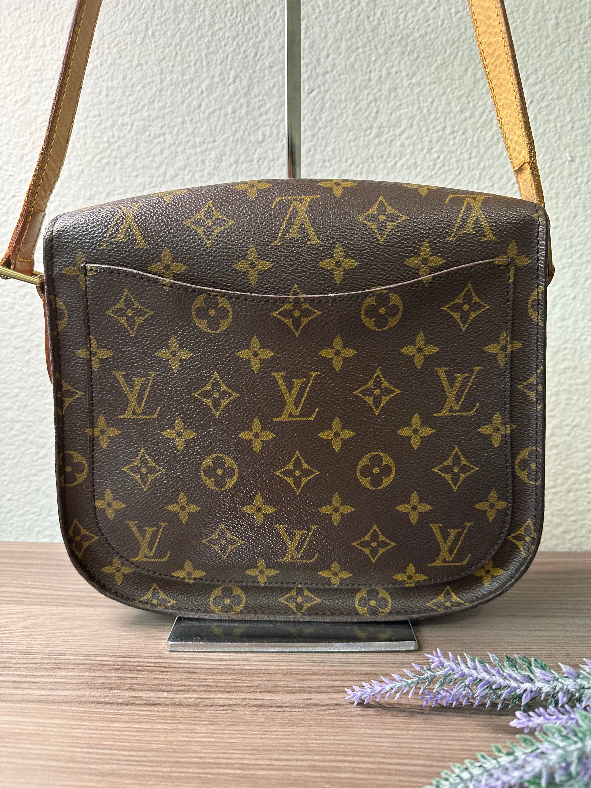 Pre-Owned & Vintage LOUIS VUITTON Crossbody Bags for Women