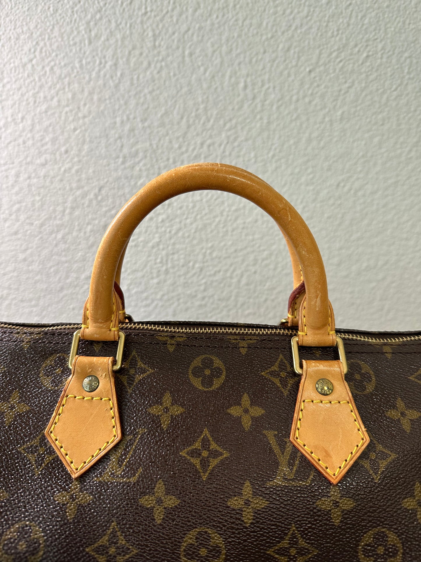 Pre-owned Authentic Louis Vuitton Speedy 30 Monogram Handbag