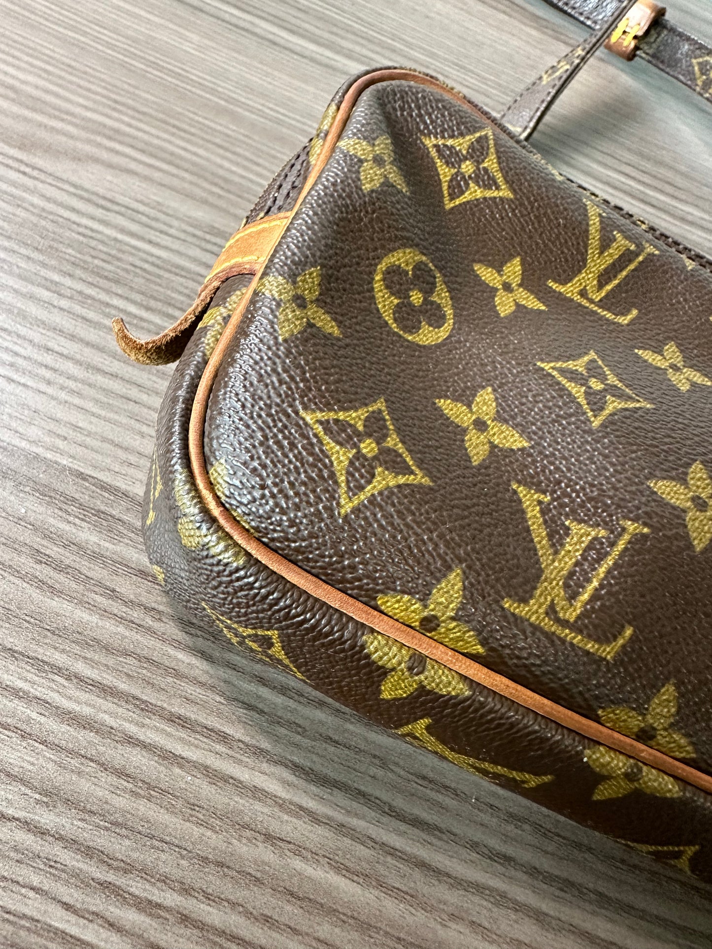 Pre-owned Authentic Louis Vuitton Marly Bandouliere Monogram Crossbody Bag