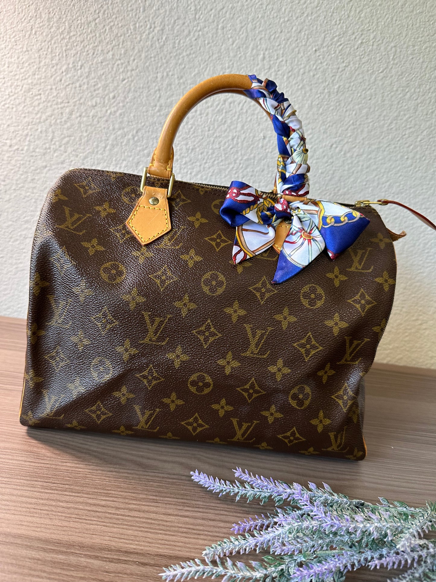 Pre-owned Authentic Louis Vuitton Speedy 30 Monogram Handbag