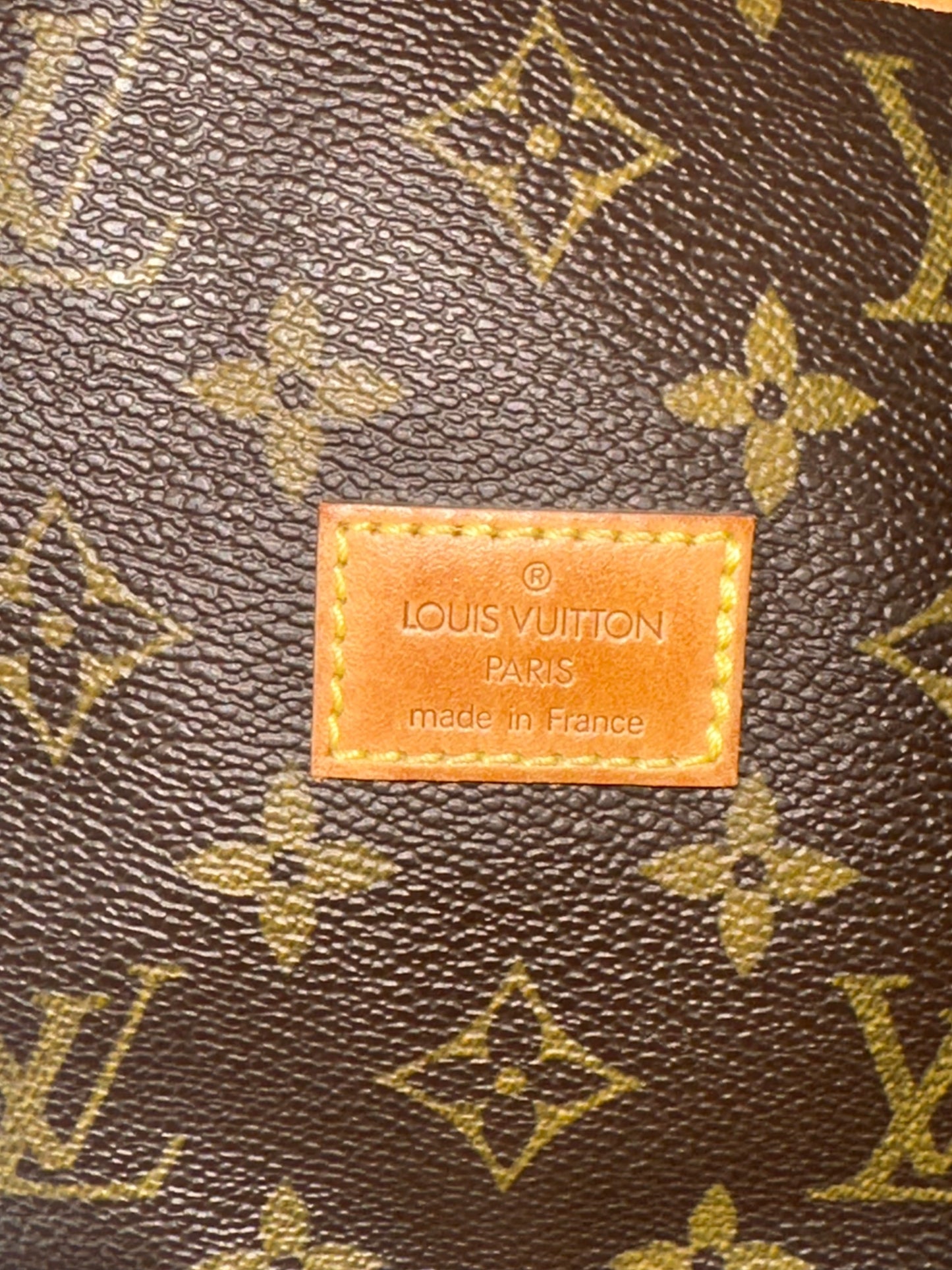 Pre-owned Louis Vuitton Saumur 30 Monogram Crossbody Bag