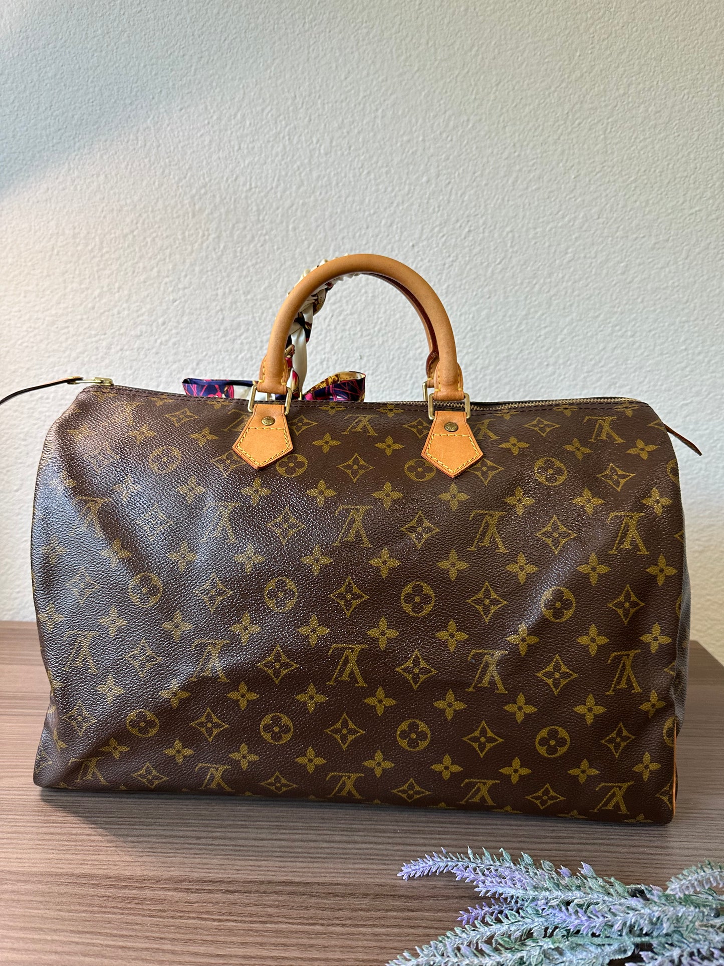 Pre-owned Louis Vuitton Speedy 40 Monogram Handbag