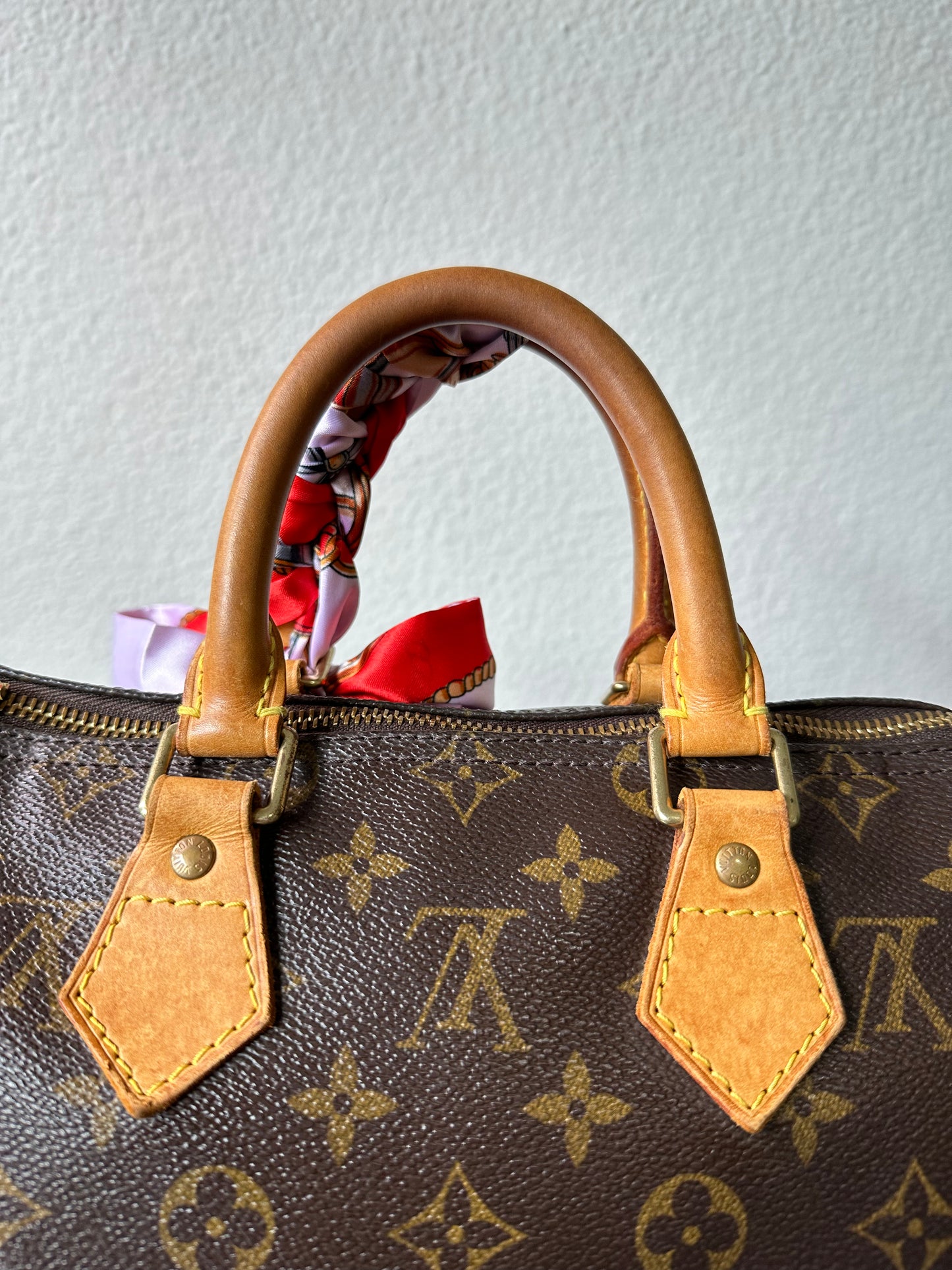 Pre-owned Authentic Louis Vuitton Speedy 25 Monogram Handbag