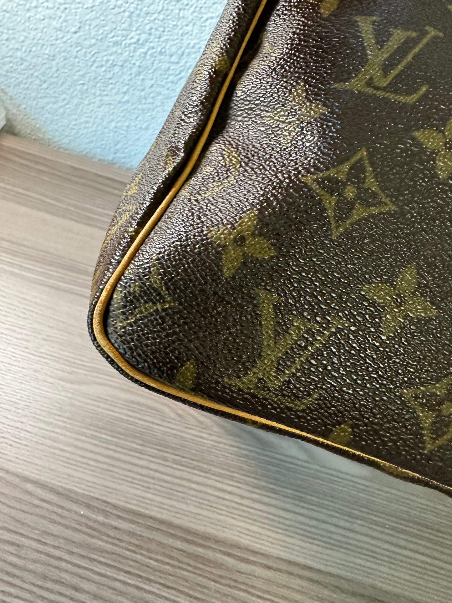 Pre-owned Authentic Louis Vuitton Speedy 30 Monogram Handbag