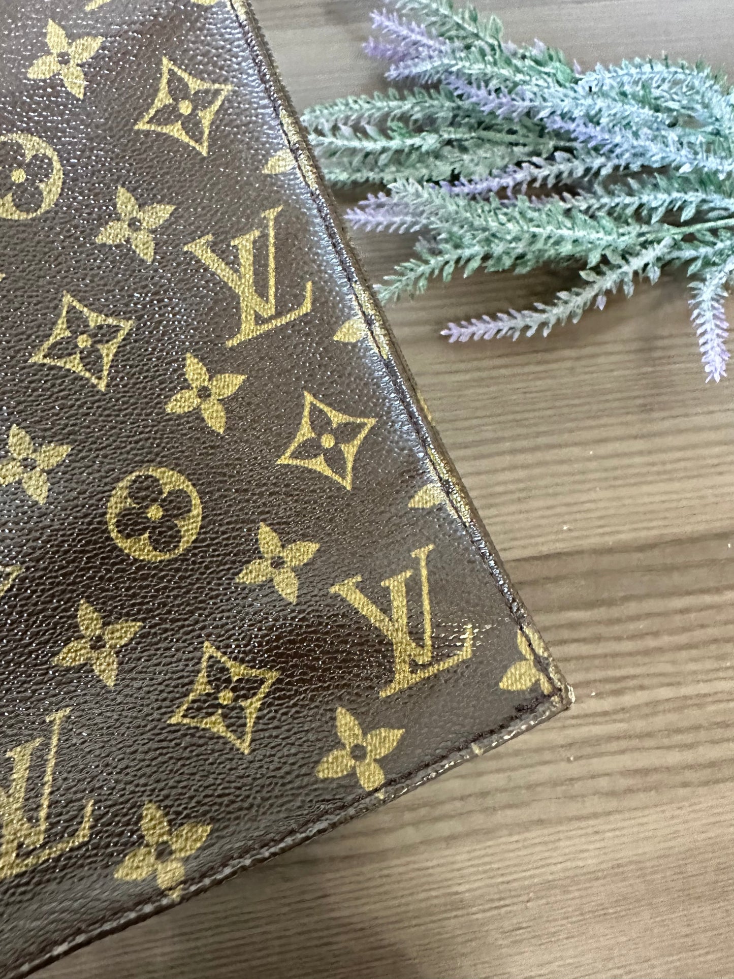 Pre-owned Authentic Louis Vuitton Sac Plat GM Monogram Handbag