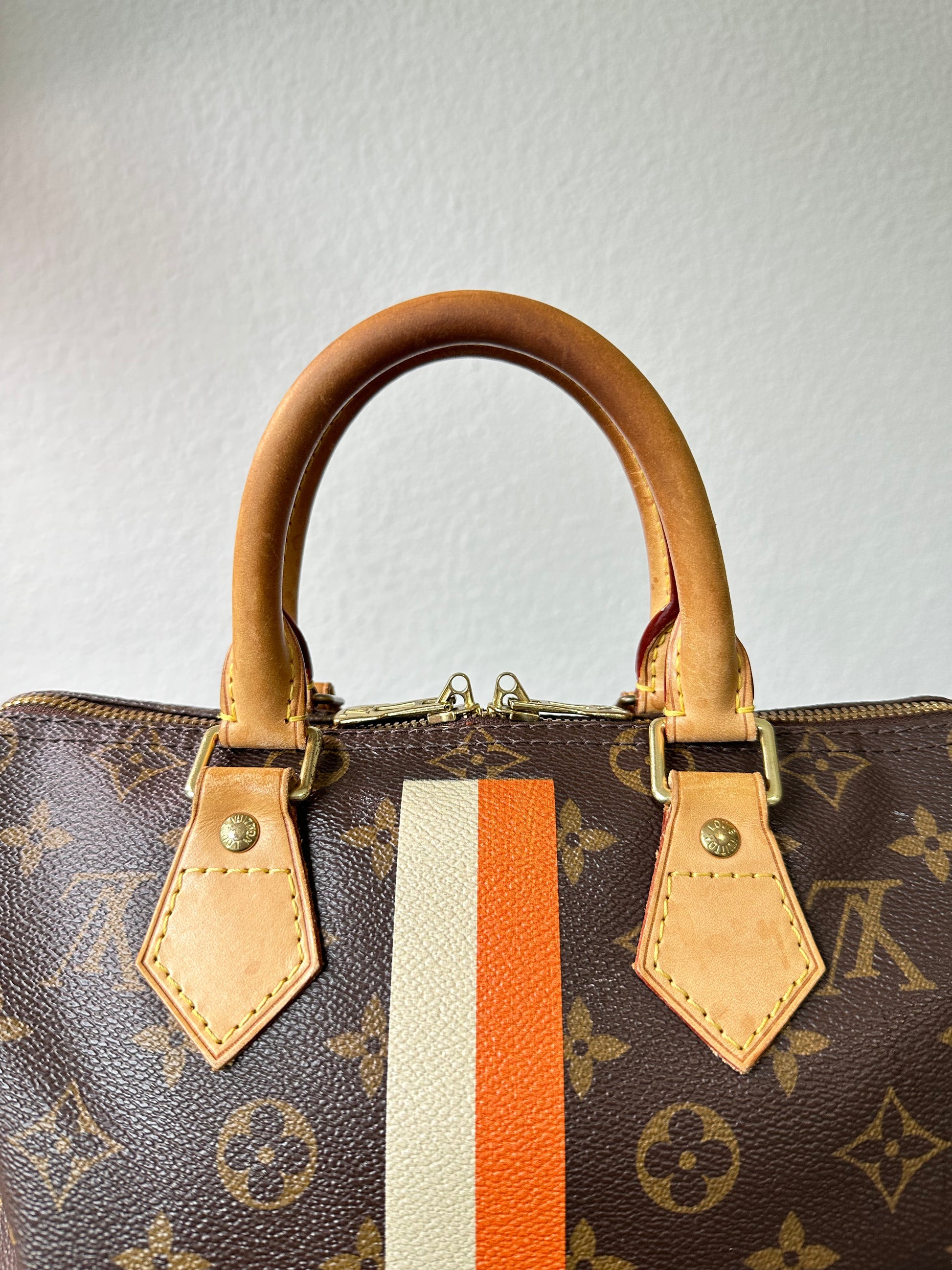 Louis Vuitton, Bags, Authentic Used Speedy 25