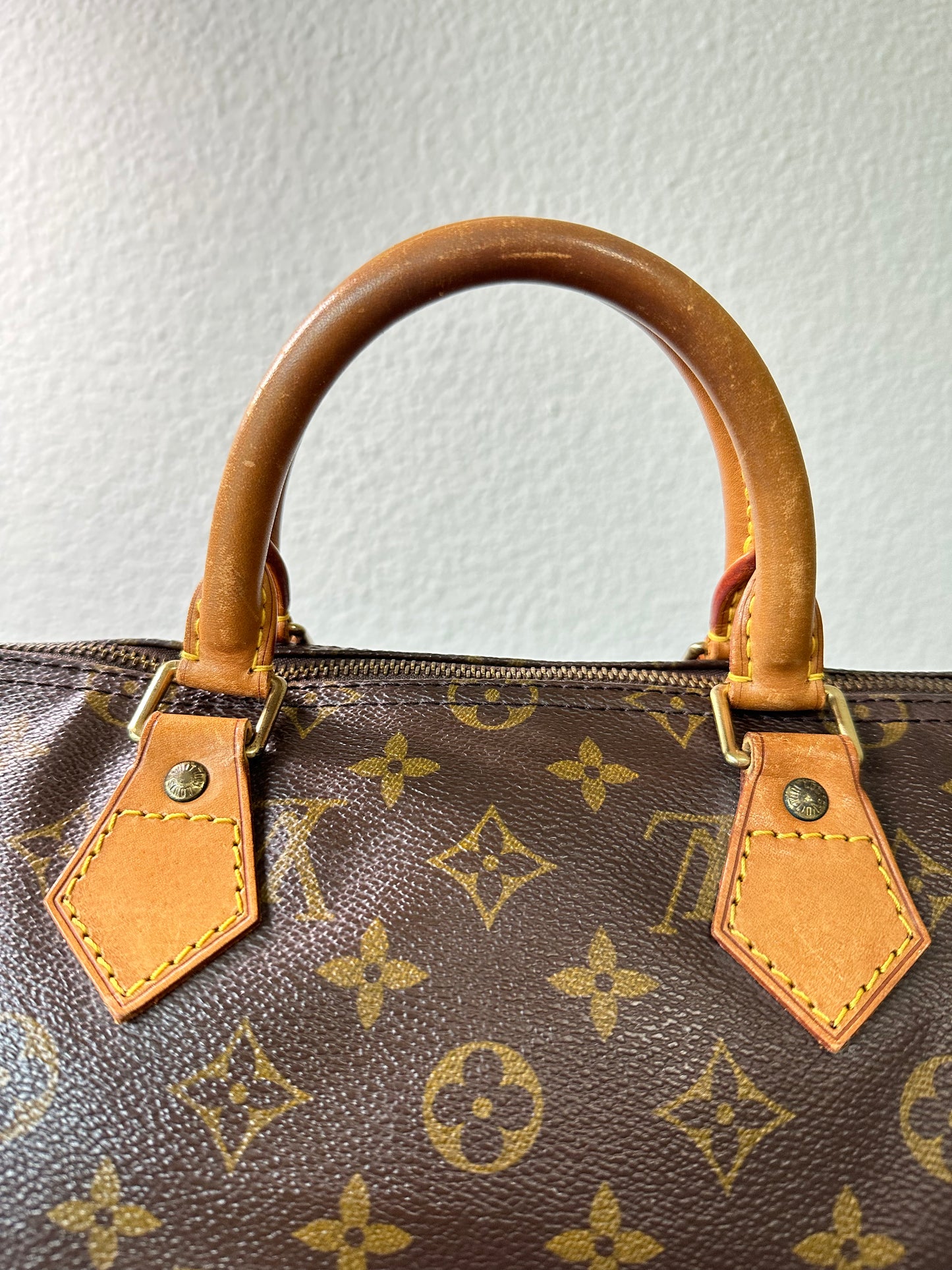 Pre-owned Louis Vuitton Speedy 35 Monogram Handbag