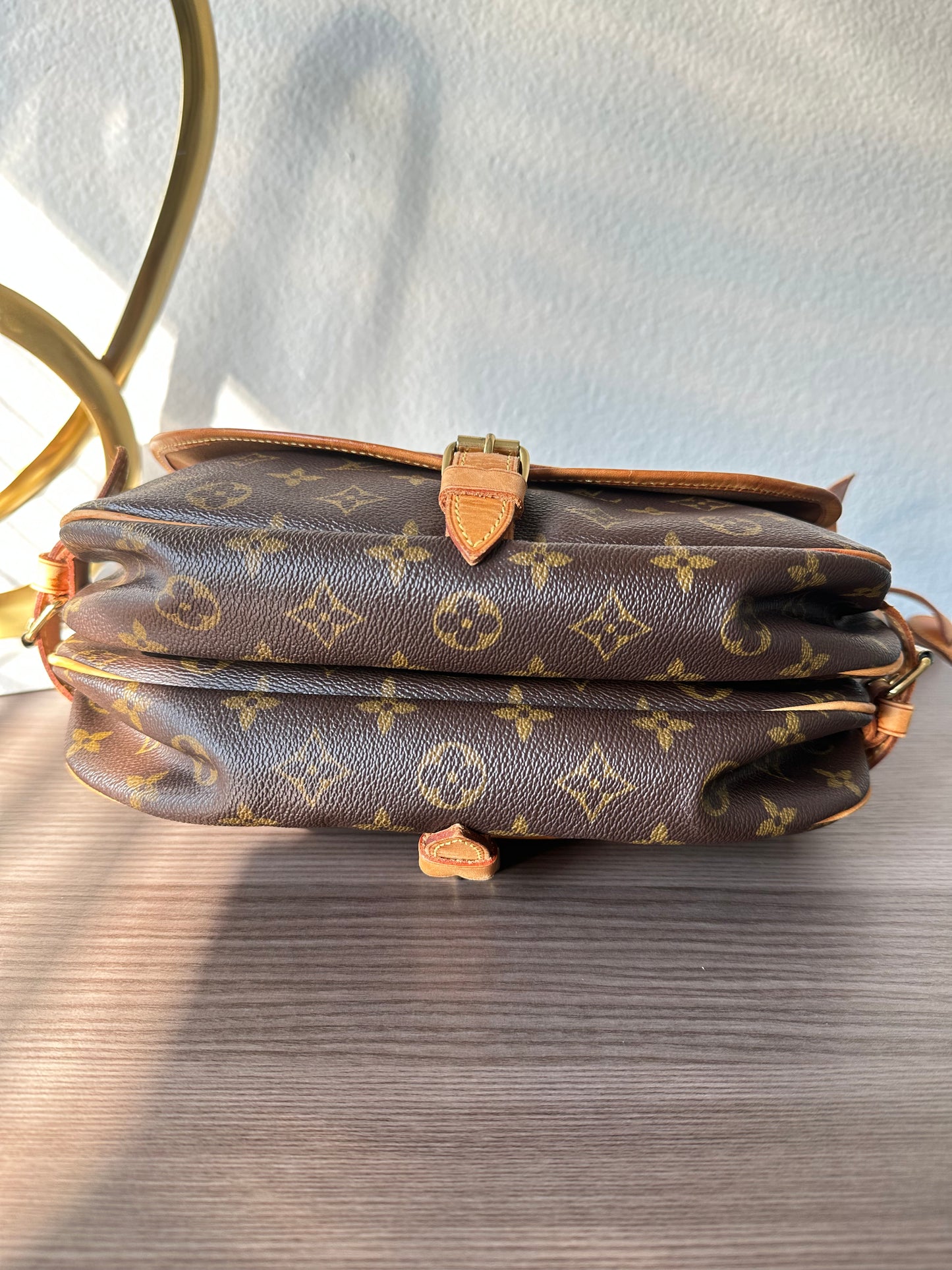 Pre-owned Louis Vuitton Saumur 30 Monogram Crossbody Bag