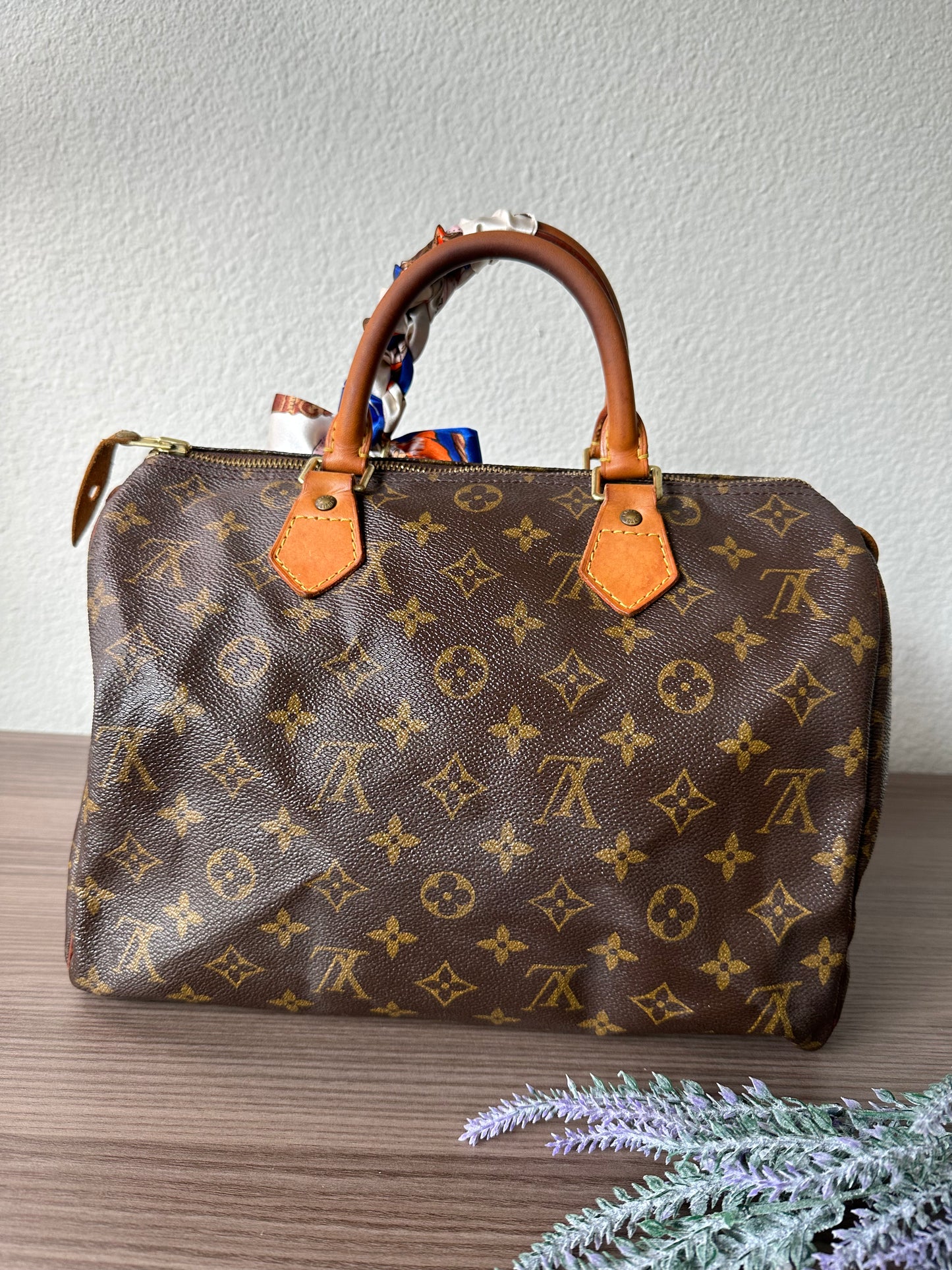 Pre-owned Authentic Louis Vuitton Speedy 30 Monogram Handbag