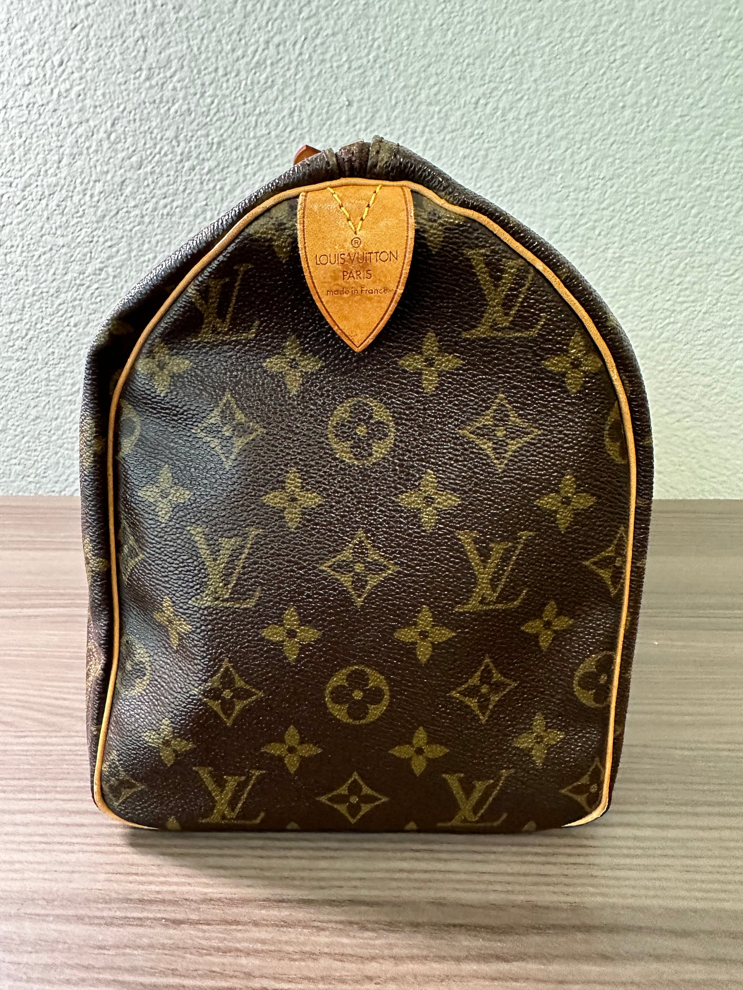 Pre-owned Authentic Louis Vuitton Speedy 30 Monogram Handbag