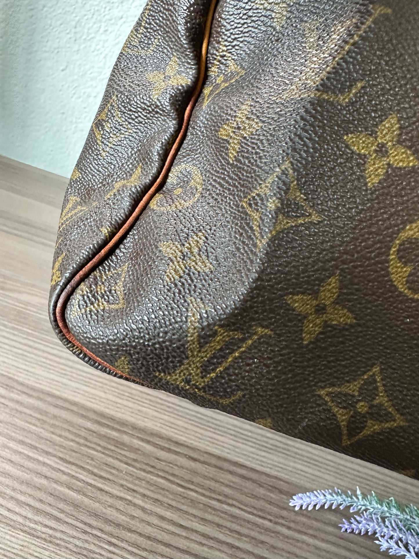 Pre-owned Authentic Louis Vuitton Speedy 30 Monogram Handbag