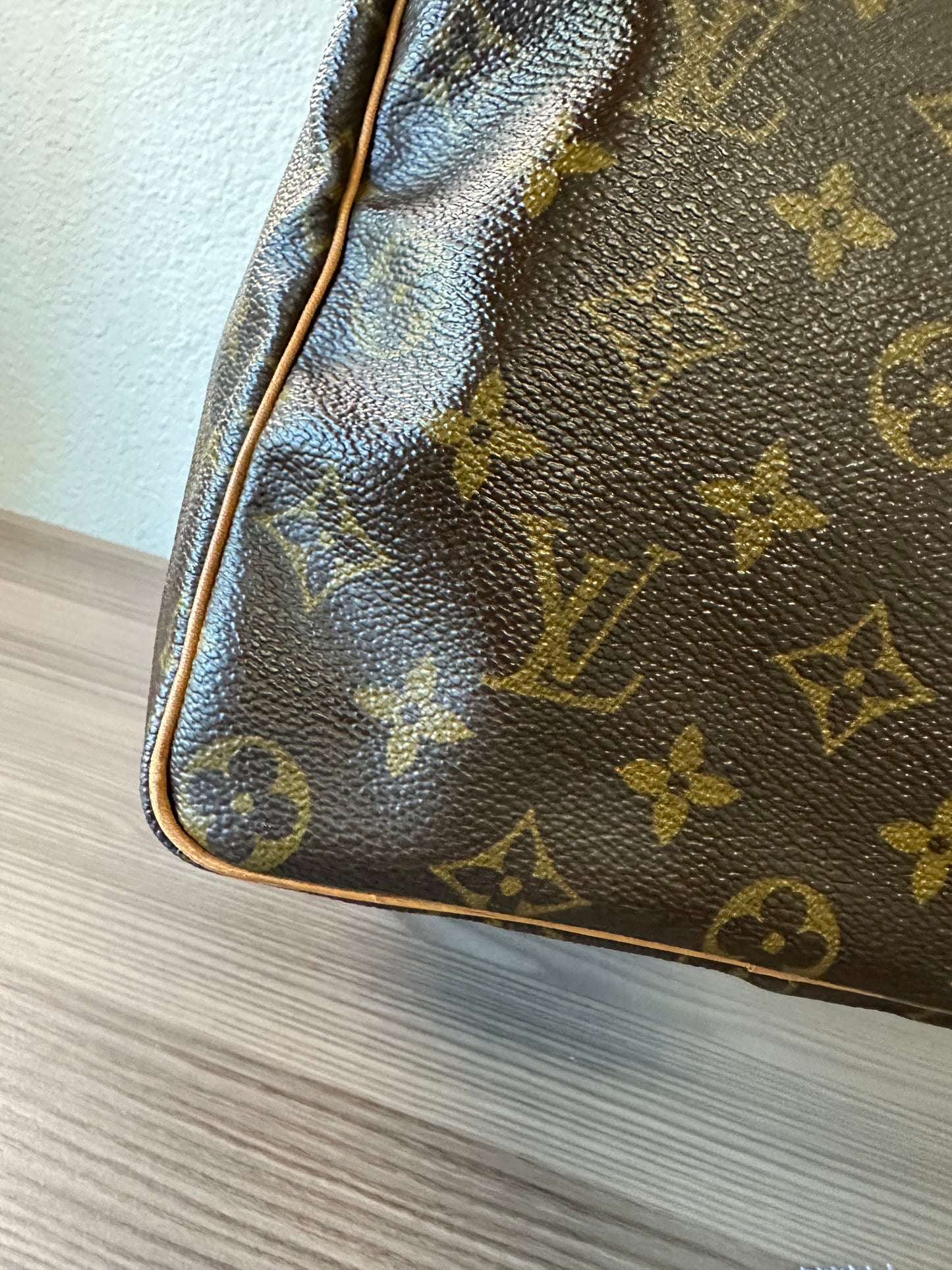 Pre-owned Louis Vuitton Speedy 40 Monogram Handbag